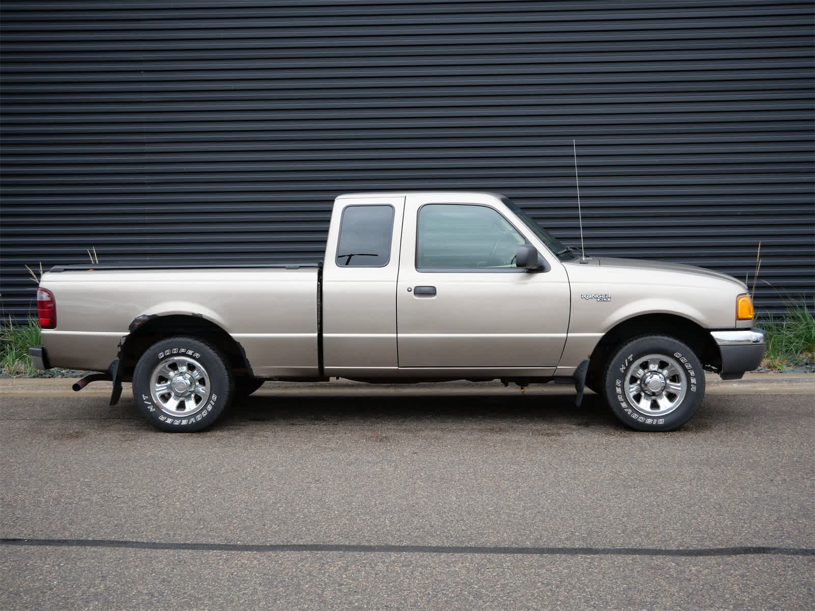 Thumbnail: 2003 Ford Ranger - 24