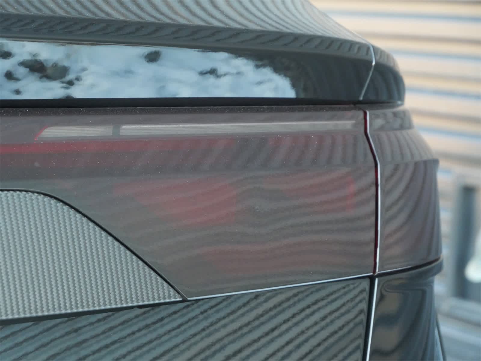 Thumbnail: 2025 Audi RS Q8 - 8