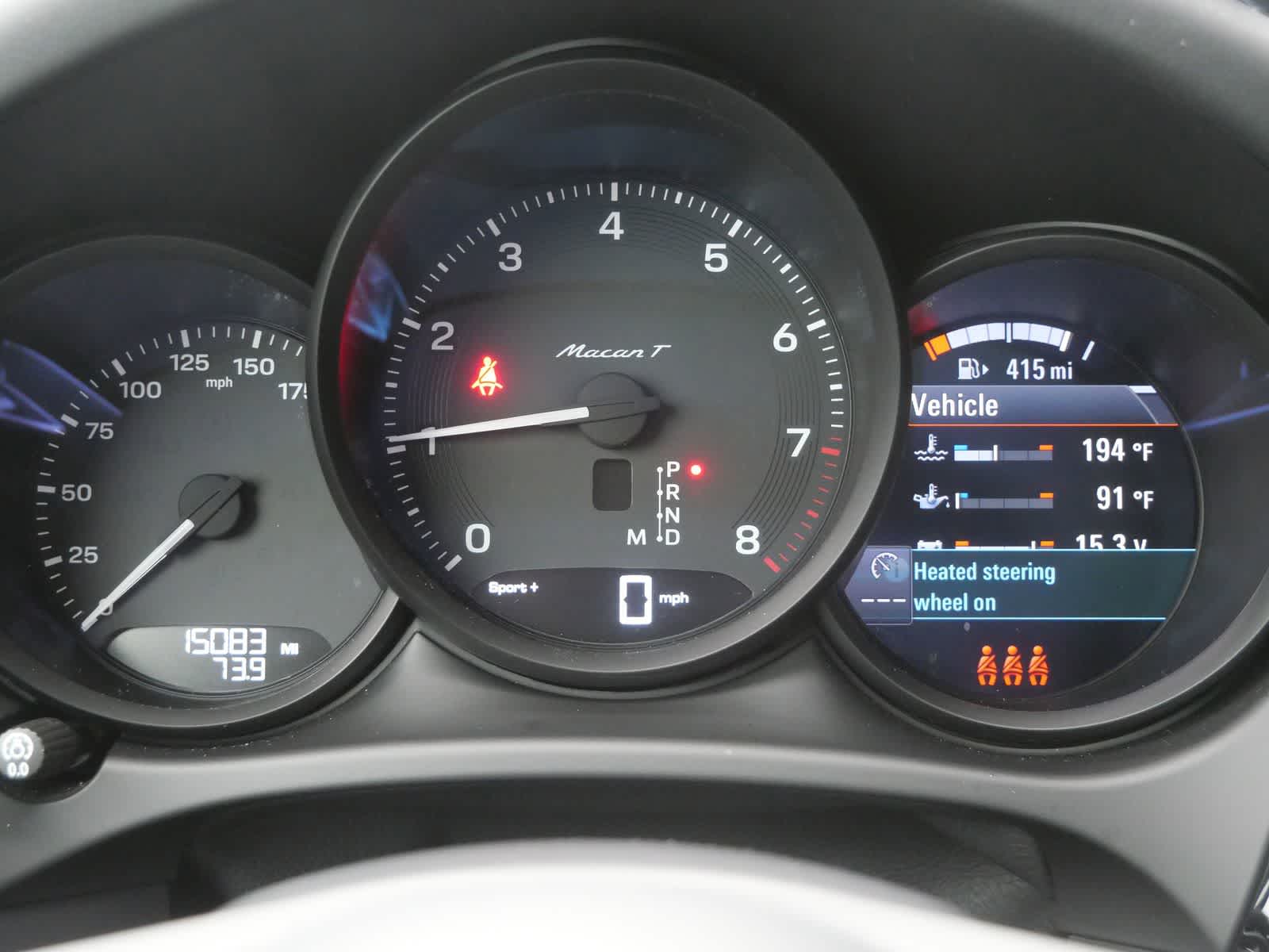 Thumbnail: 2023 Porsche Macan - 21