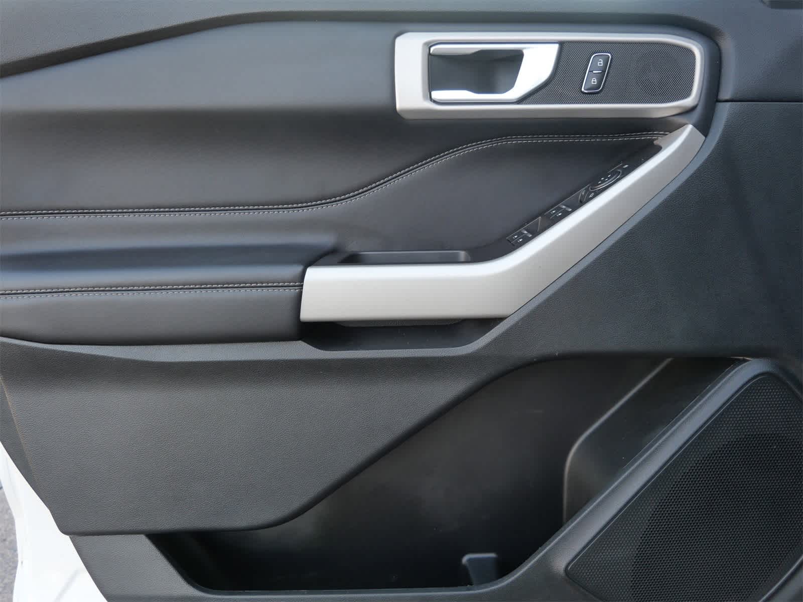 Thumbnail: 2024 Ford Explorer - 9