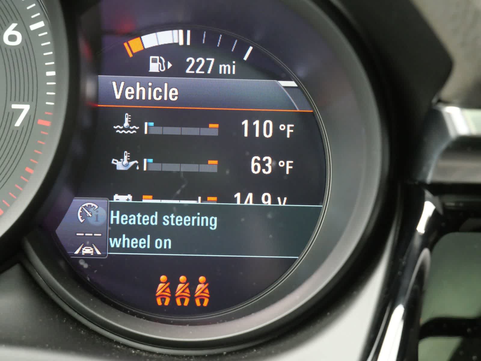 Thumbnail: 2025 Porsche Macan - 27