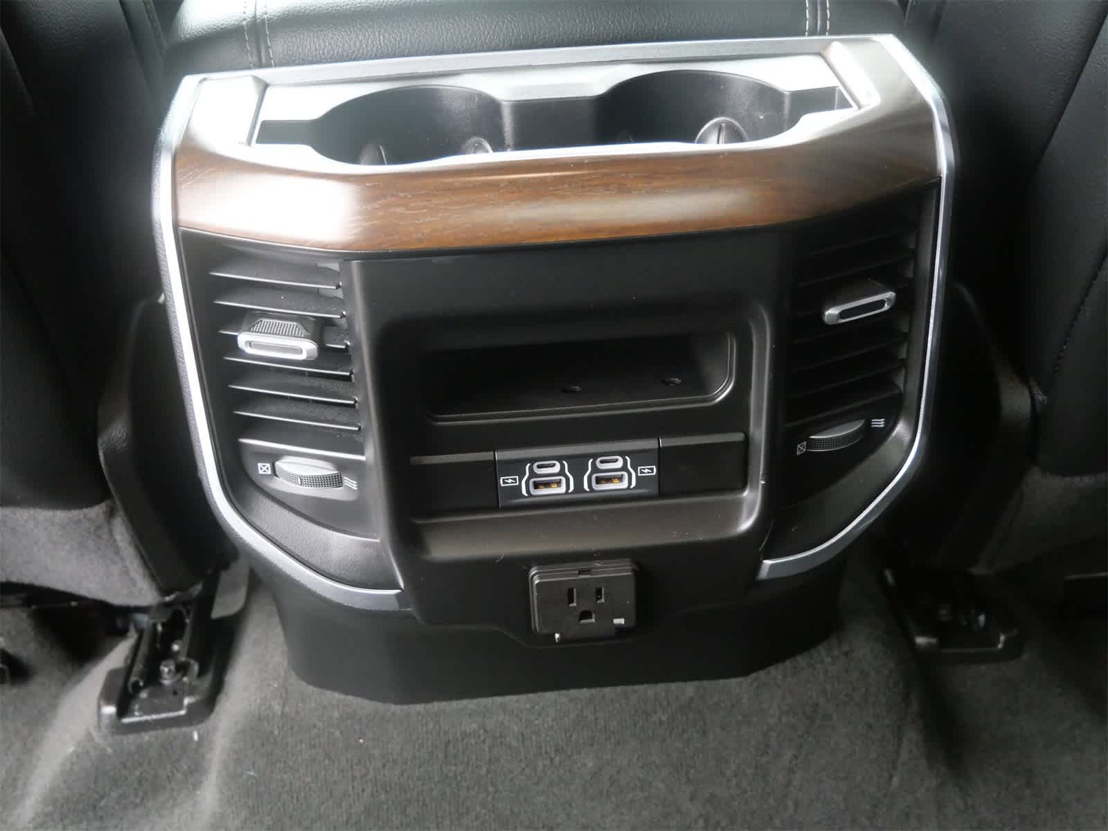 Thumbnail: 2021 RAM 1500 - 13