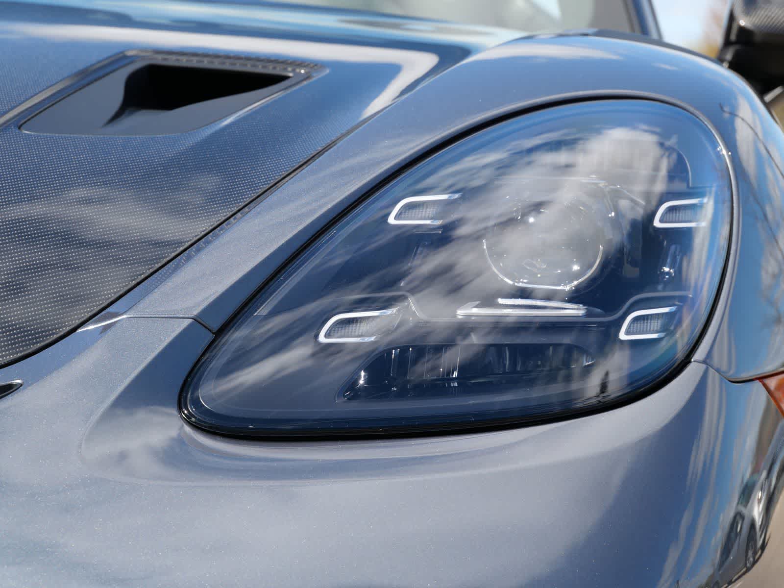 Thumbnail: 2024 Porsche  - 6
