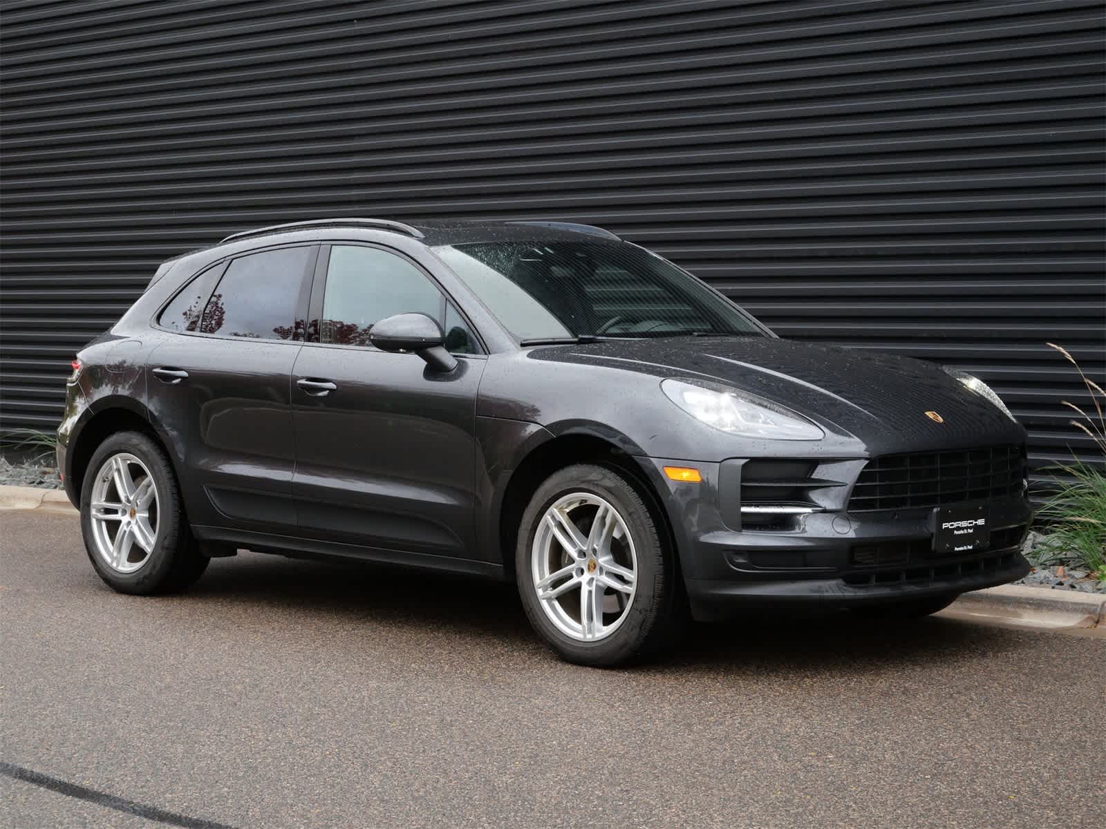 Thumbnail: 2020 Porsche Macan - 15