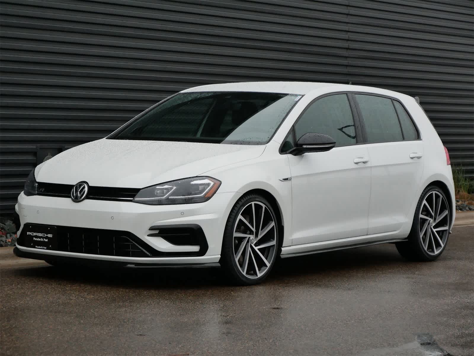 Thumbnail: 2019 Volkswagen Golf - 1