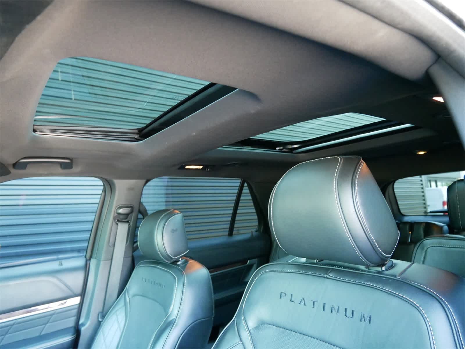 Thumbnail: 2016 Ford Explorer - 12