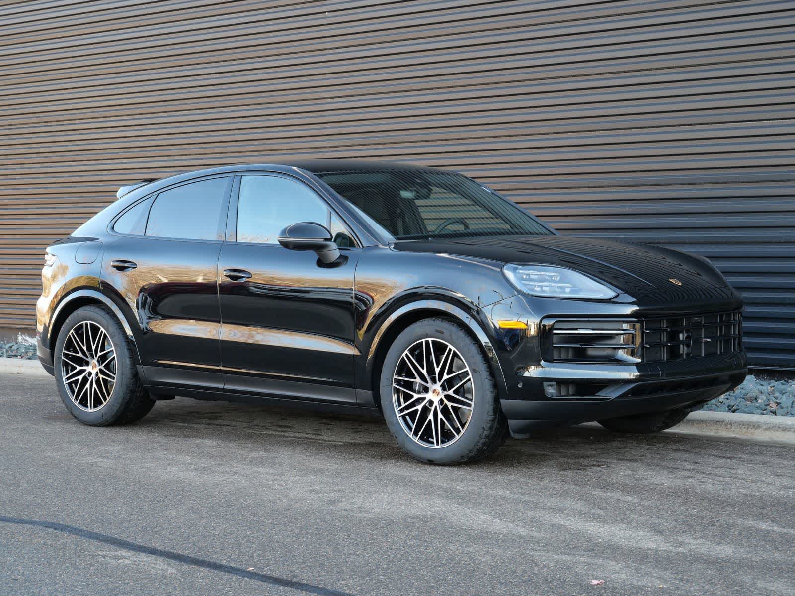 Thumbnail: 2026 Porsche Cayenne - 26