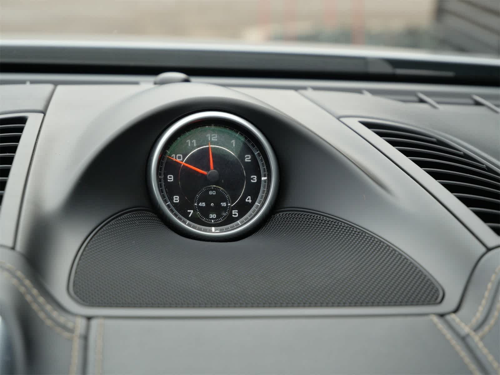 Thumbnail: 2014 Porsche Cayenne - 23