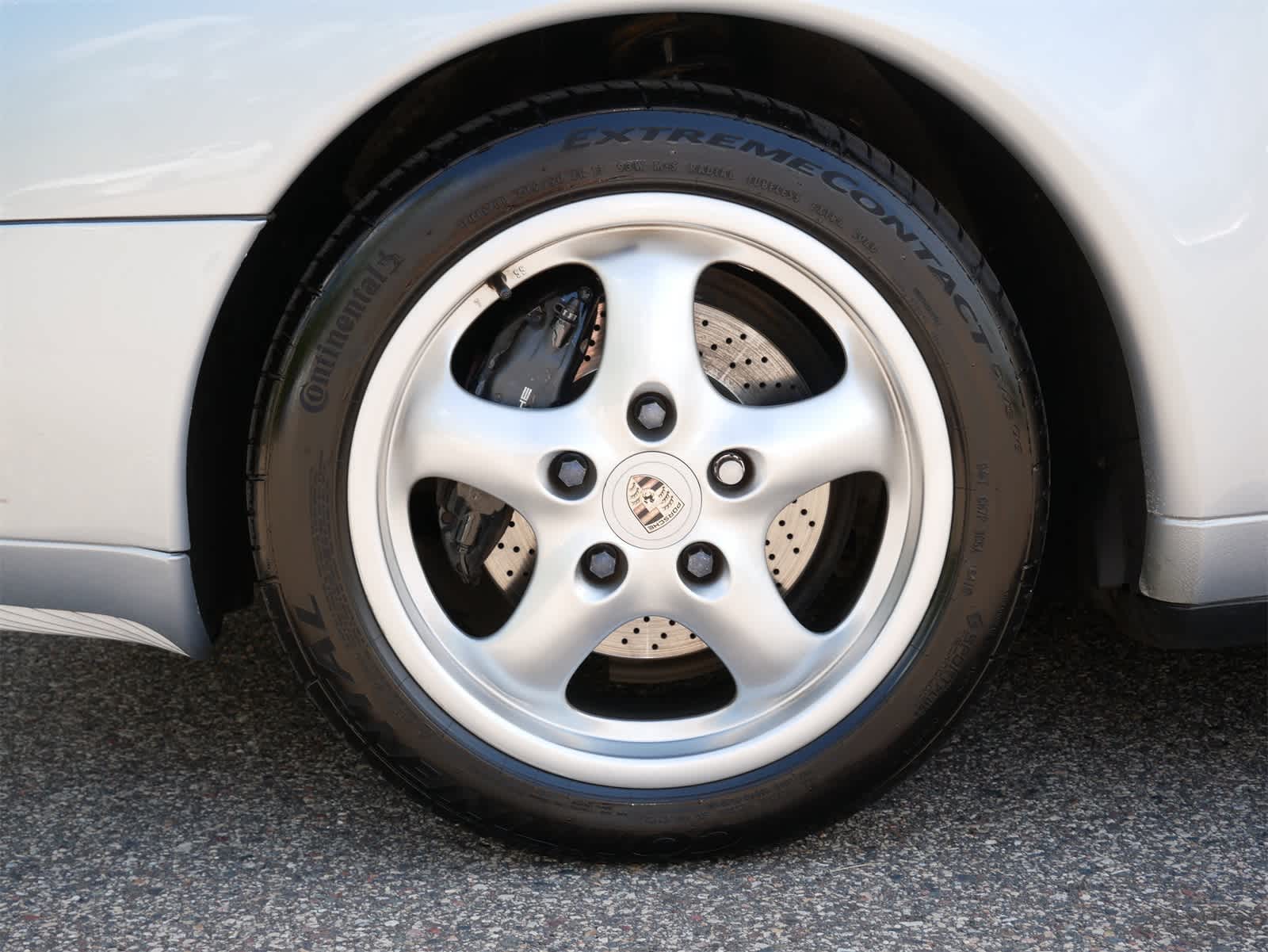 Thumbnail: 1995 Porsche 911 - 21
