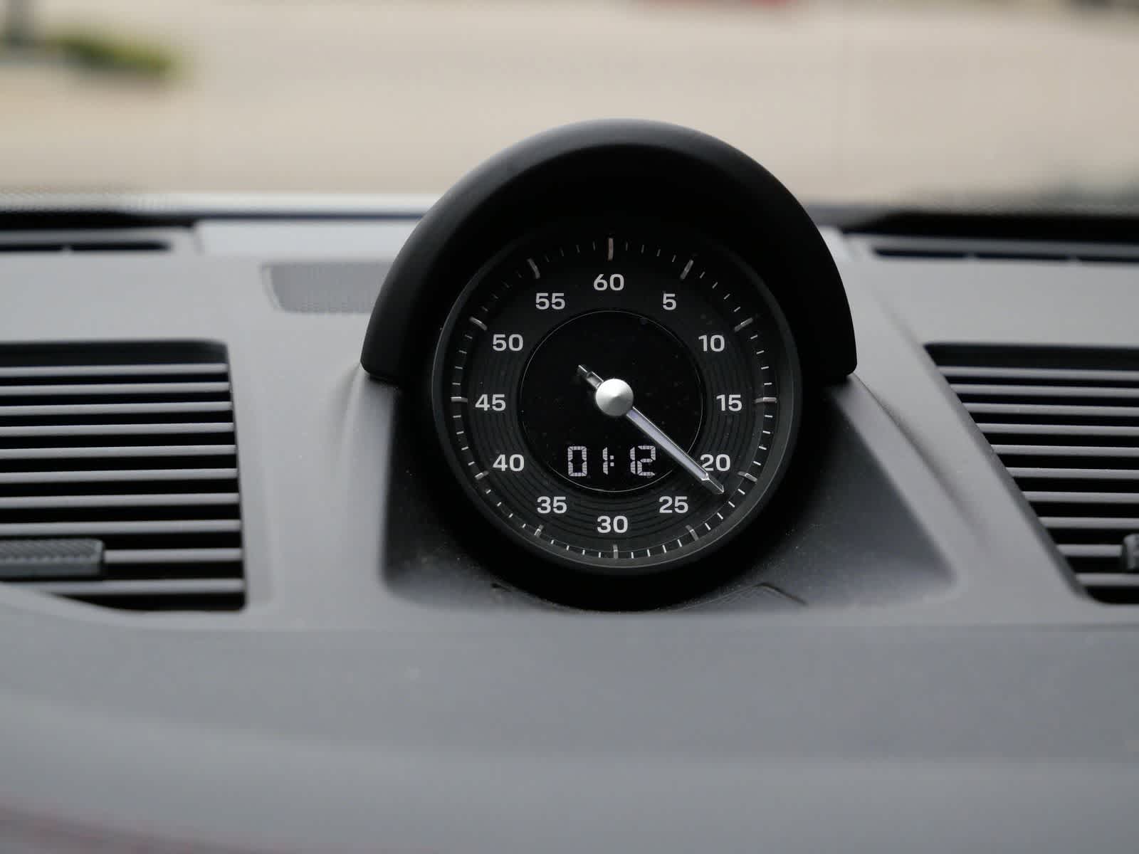 Thumbnail: 2023 Porsche 911 - 19