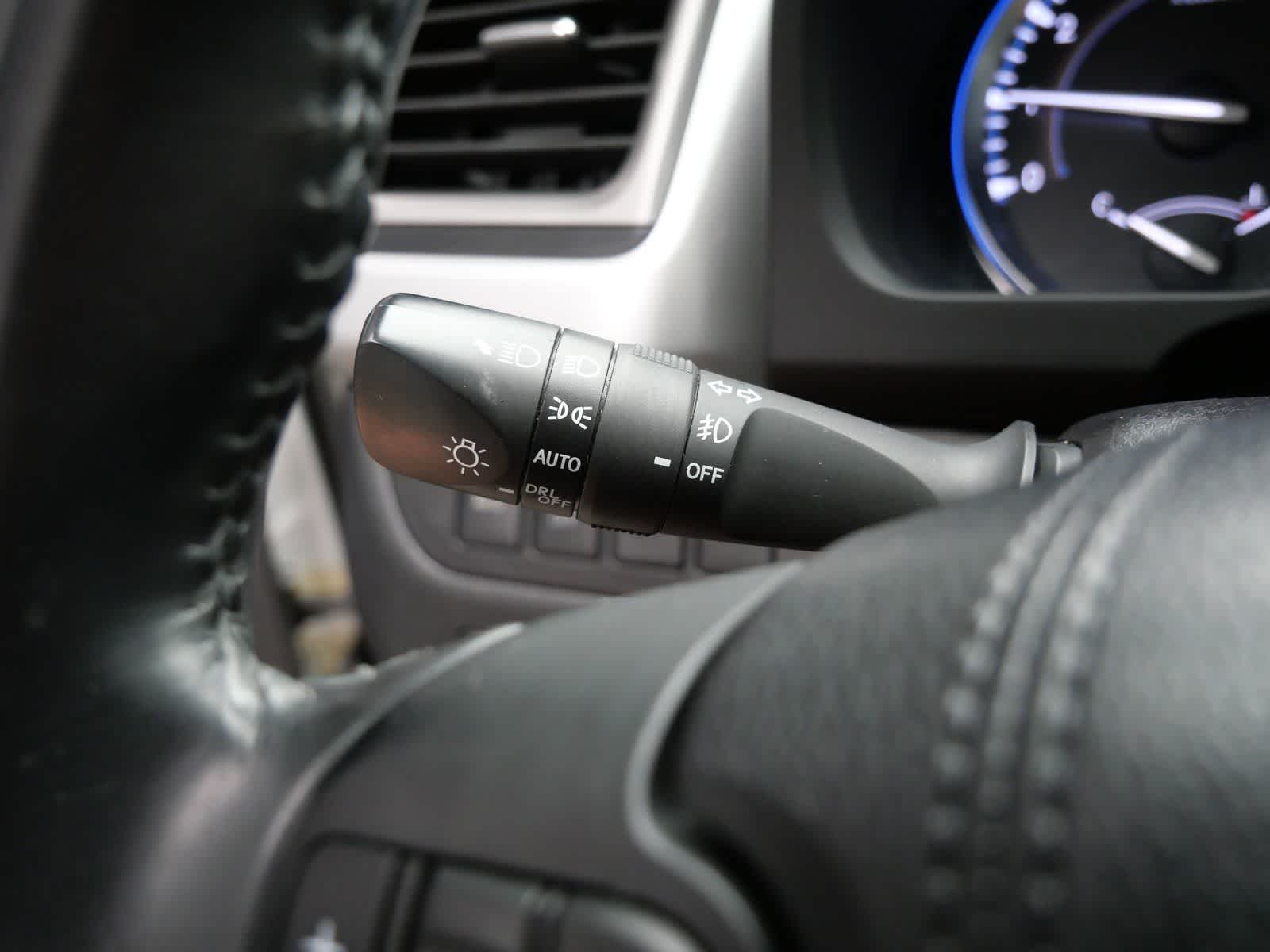 Thumbnail: 2018 Toyota Highlander - 22