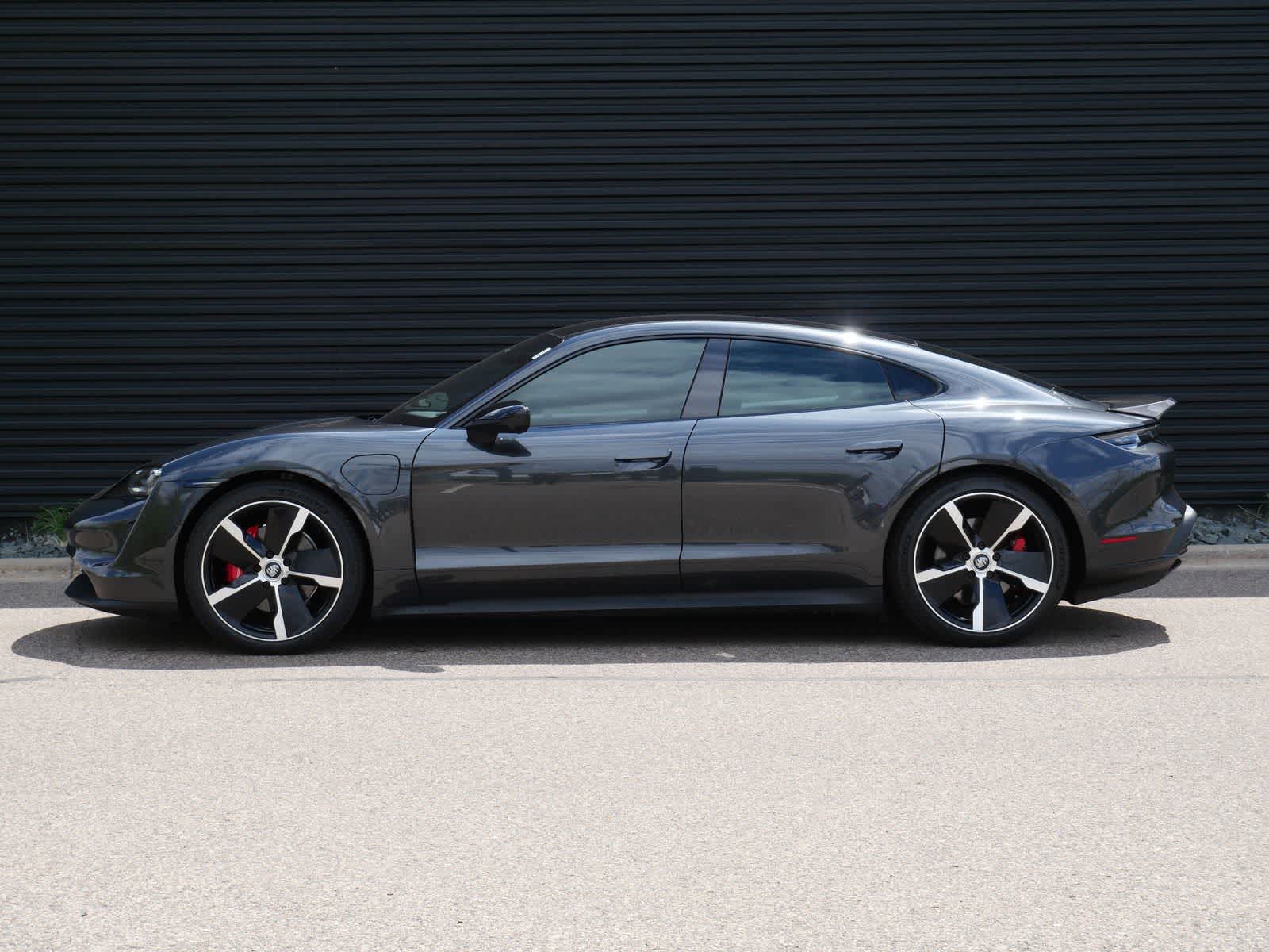 Thumbnail: 2020 Porsche Taycan - 2