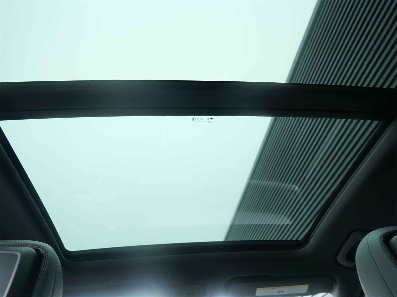 Thumbnail: 2025 Porsche Cayenne - 14