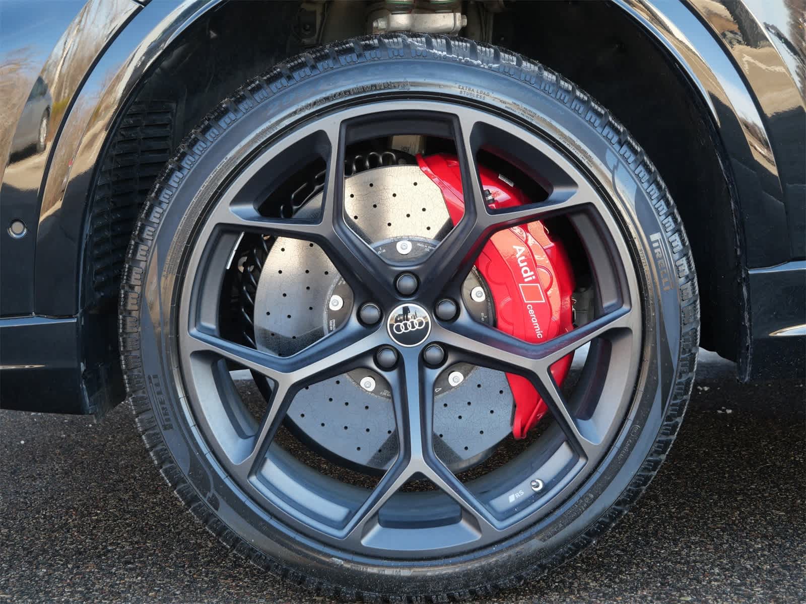 Thumbnail: 2025 Audi RS Q8 - 7