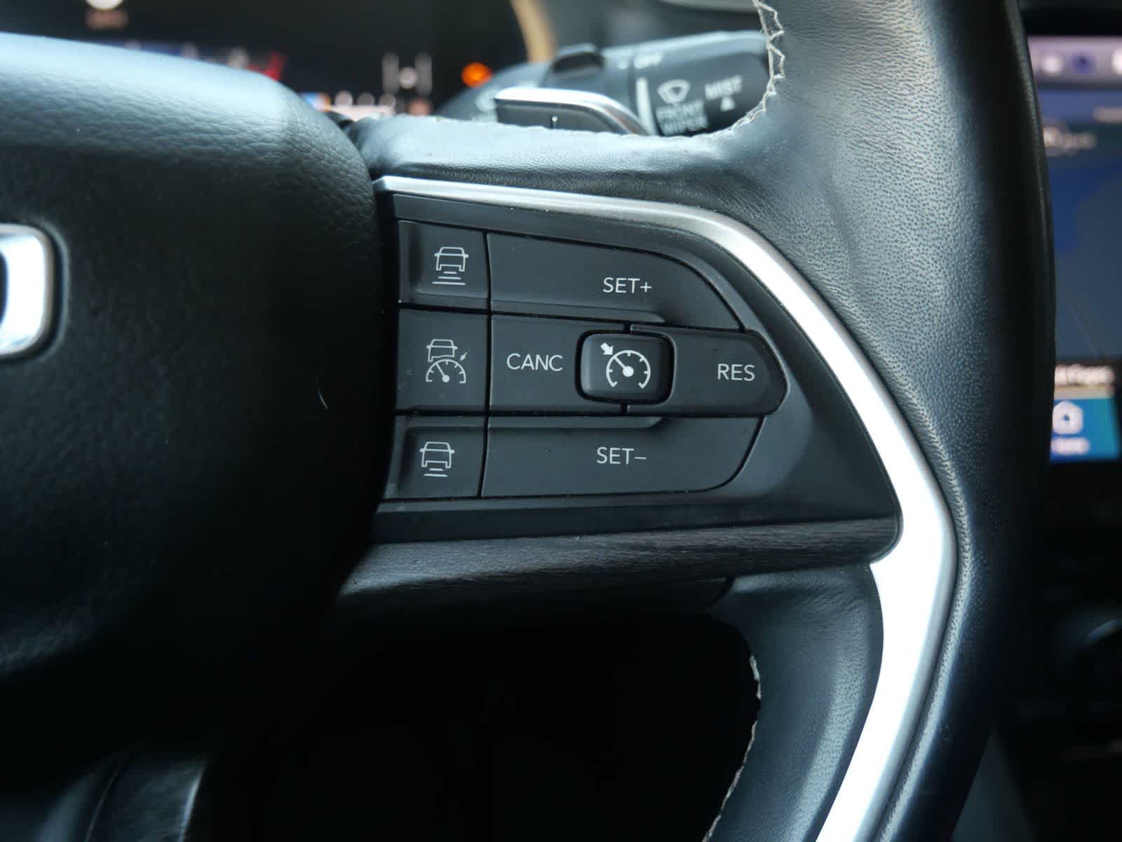 Thumbnail: 2021 Jeep Grand Cherokee L - 23