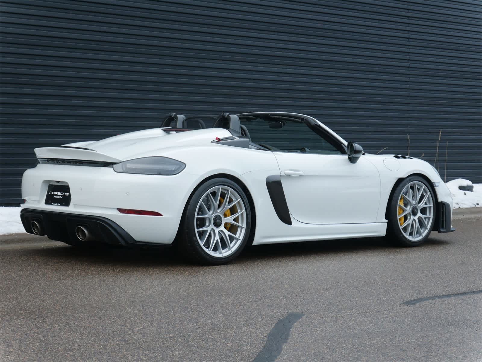 Thumbnail: 2025 Porsche  - 21