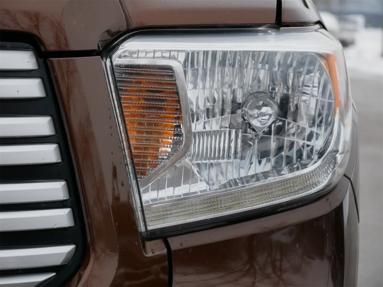 Thumbnail: 2017 Toyota Tundra - 6