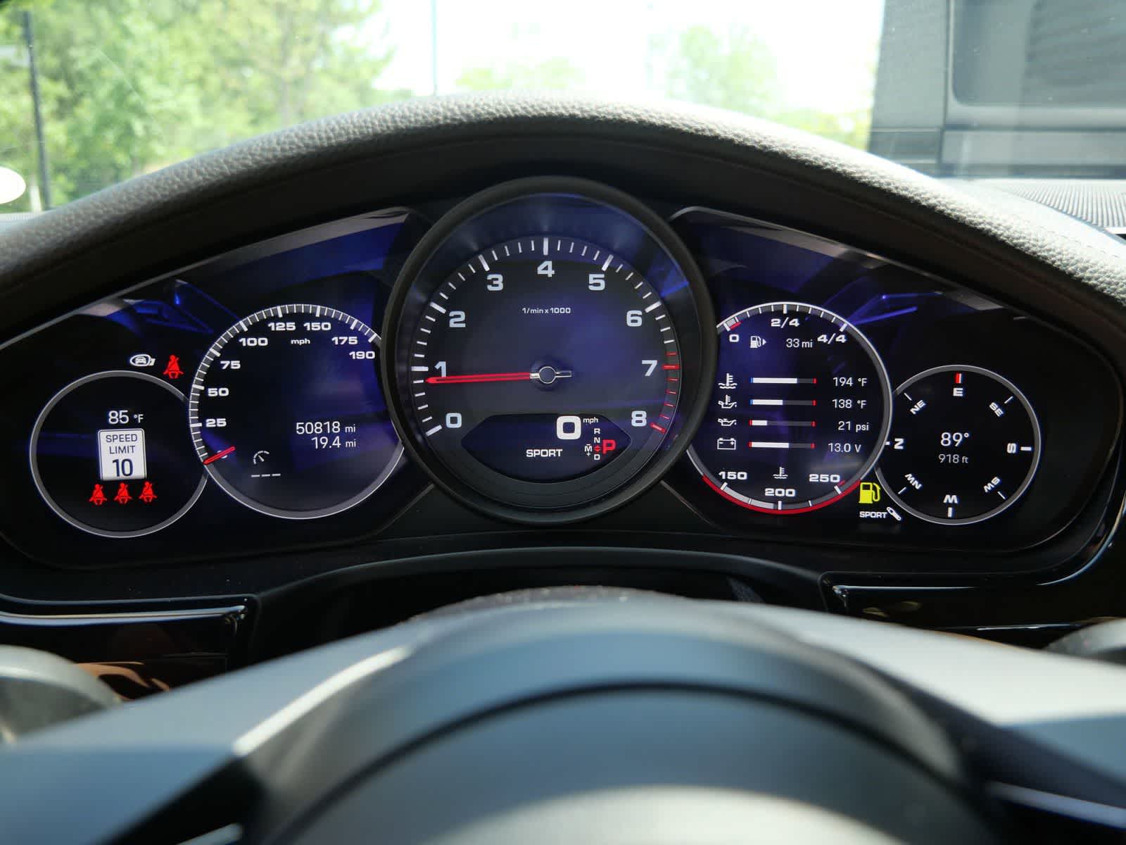 Thumbnail: 2022 Porsche Panamera - 23