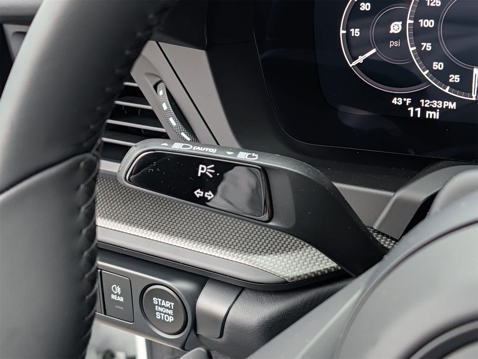 Thumbnail: 2026 Porsche 911 - 16