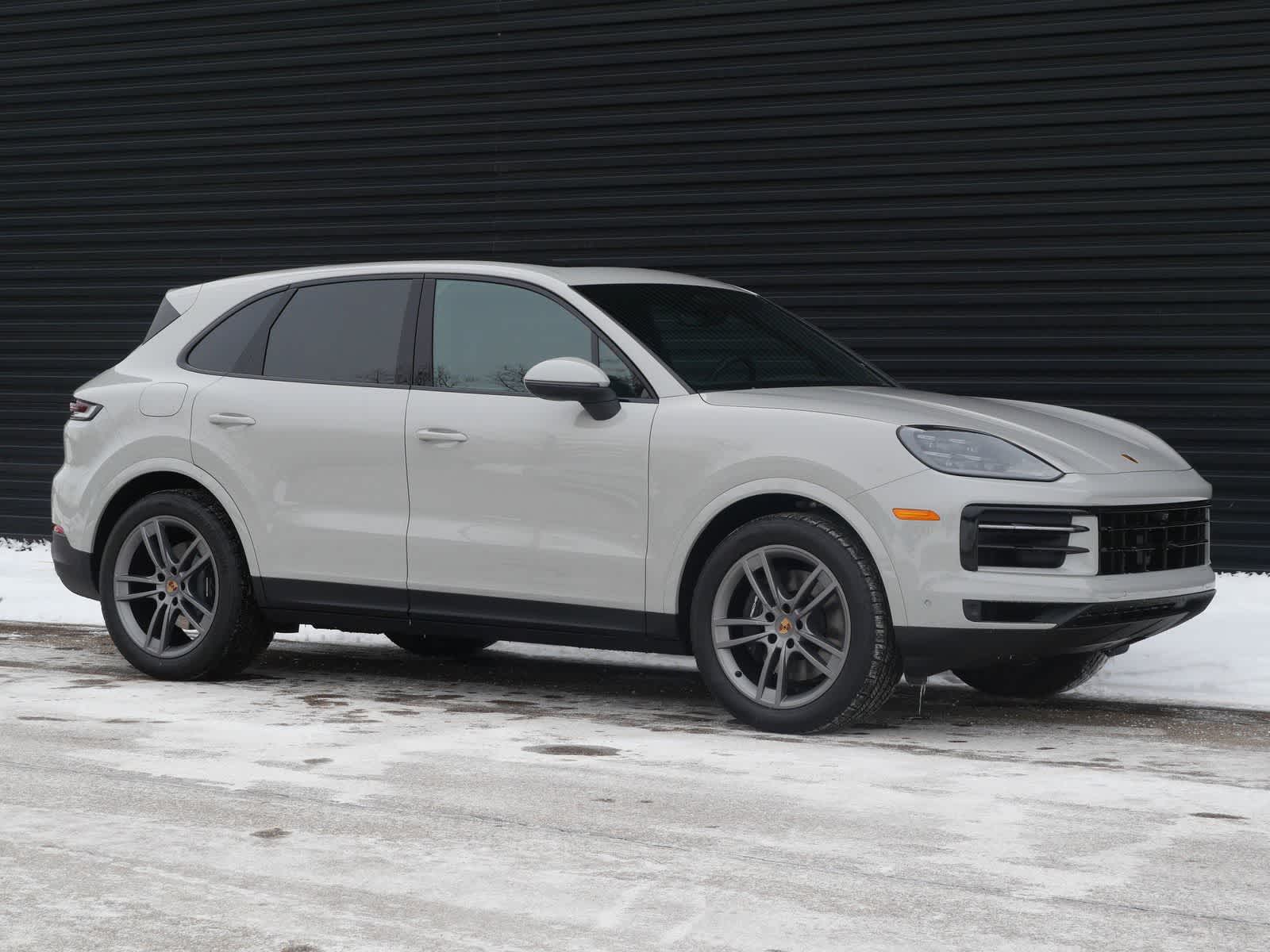 Thumbnail: 2026 Porsche Cayenne - 27