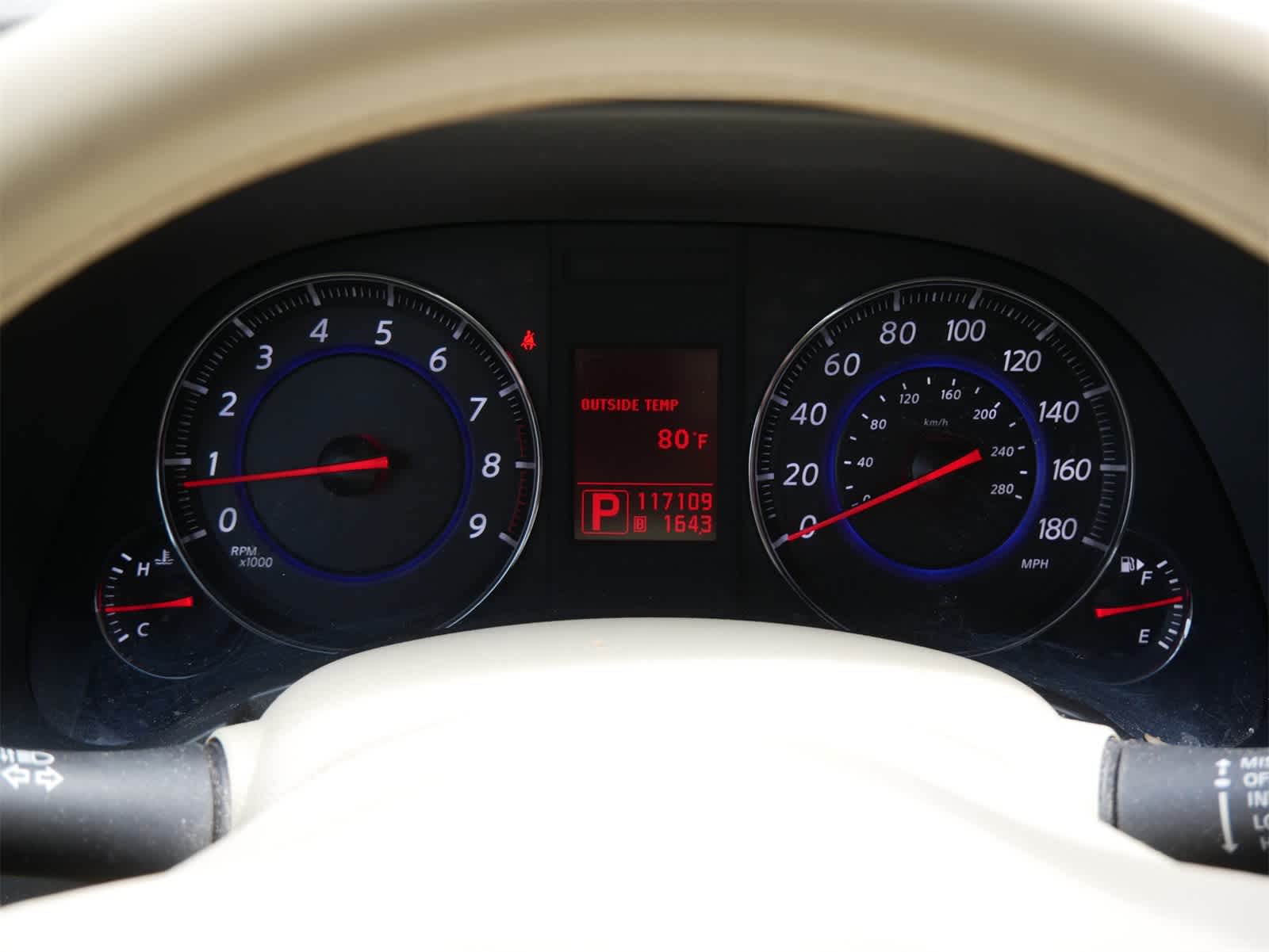 Thumbnail: 2010 INFINITI FX35 - 12