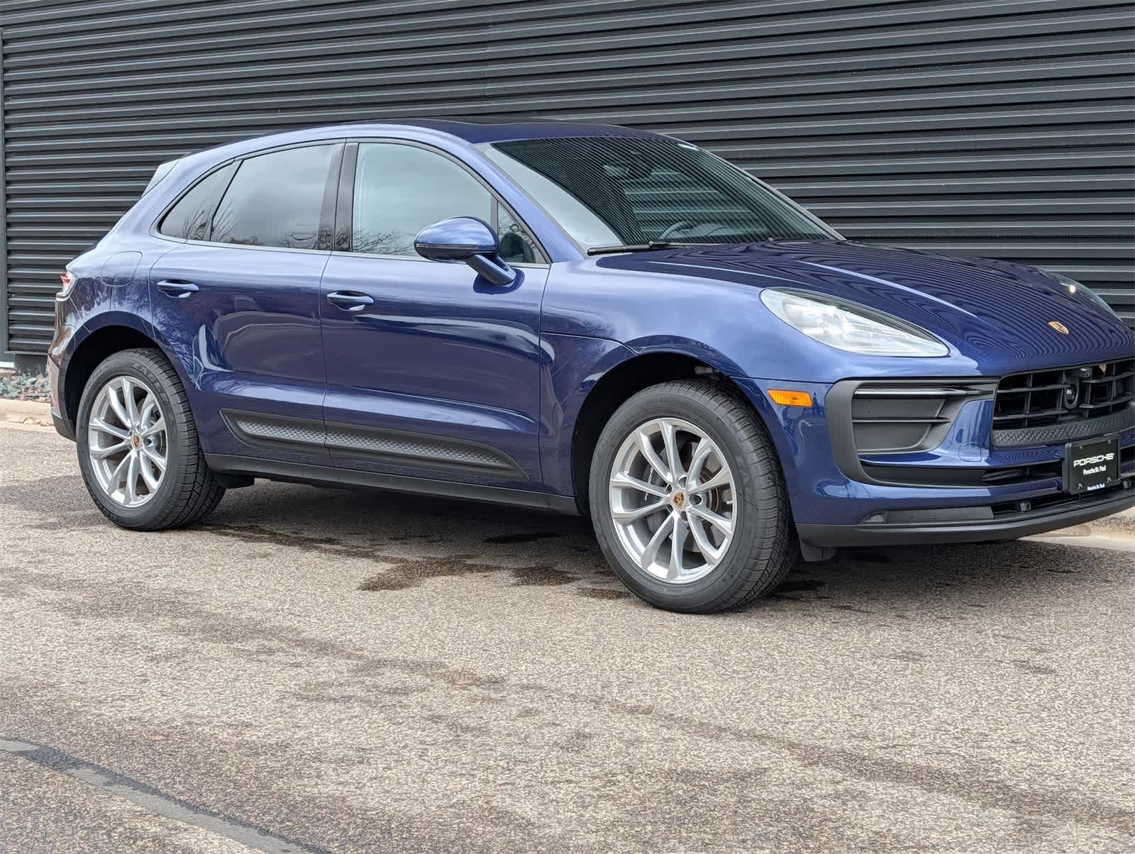 Thumbnail: 2025 Porsche Macan - 26