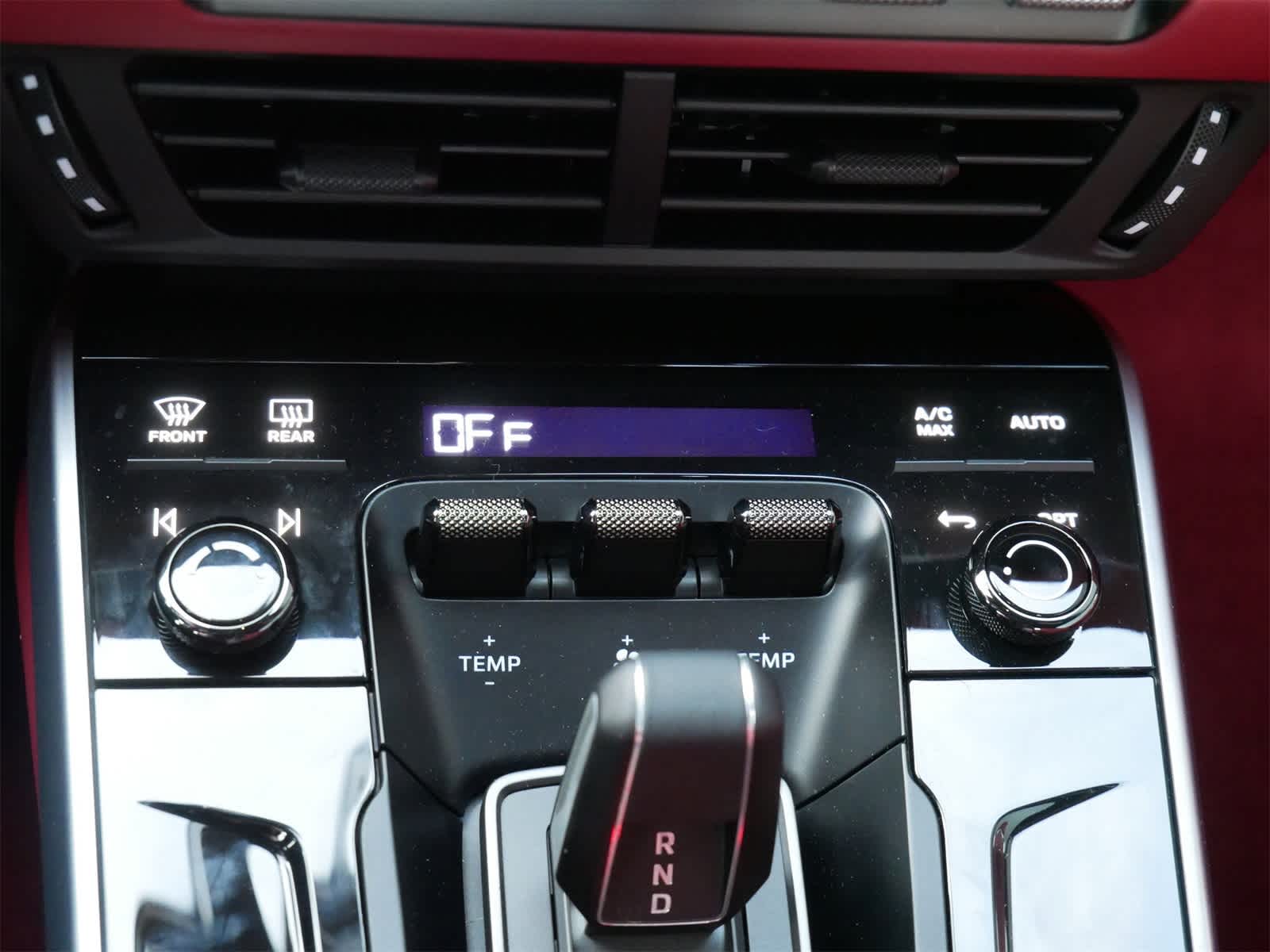 Thumbnail: 2026 Porsche 911 - 17