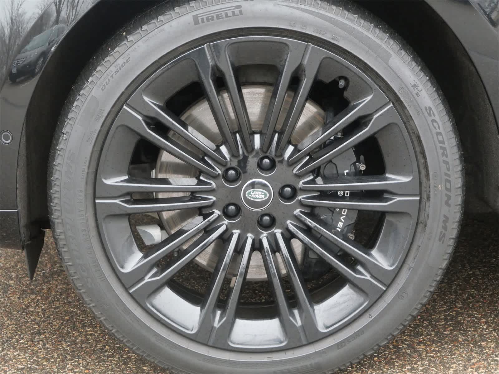 Thumbnail: 2025 Land Rover Range Rover - 7