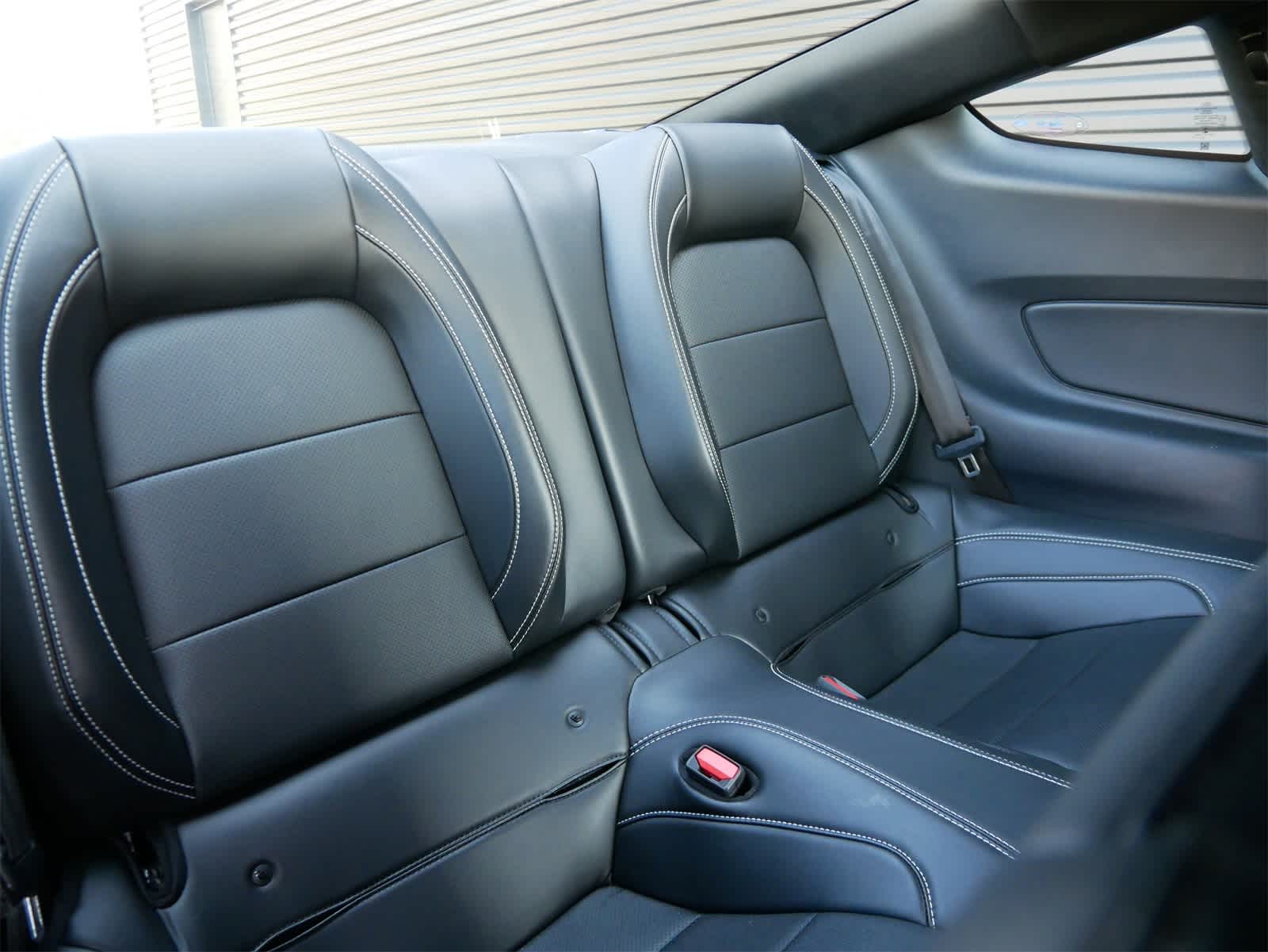 Thumbnail: 2022 Ford Mustang - 28