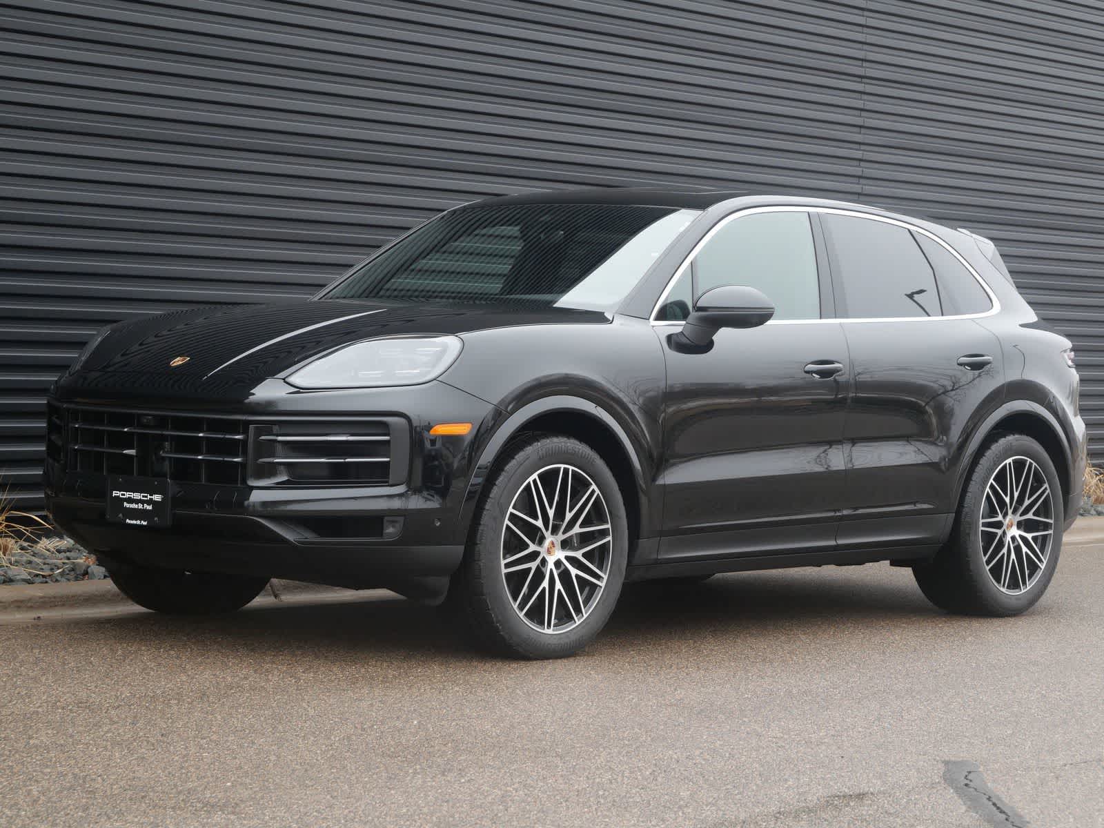 Thumbnail: 2025 Porsche Cayenne - 1
