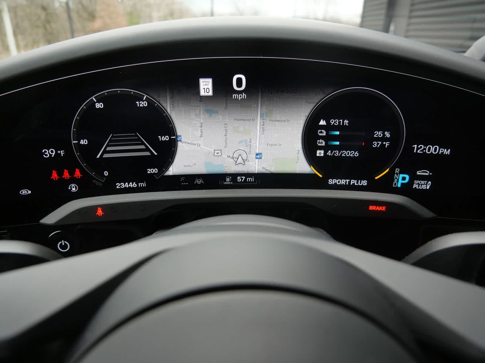 Thumbnail: 2022 Porsche Taycan - 26