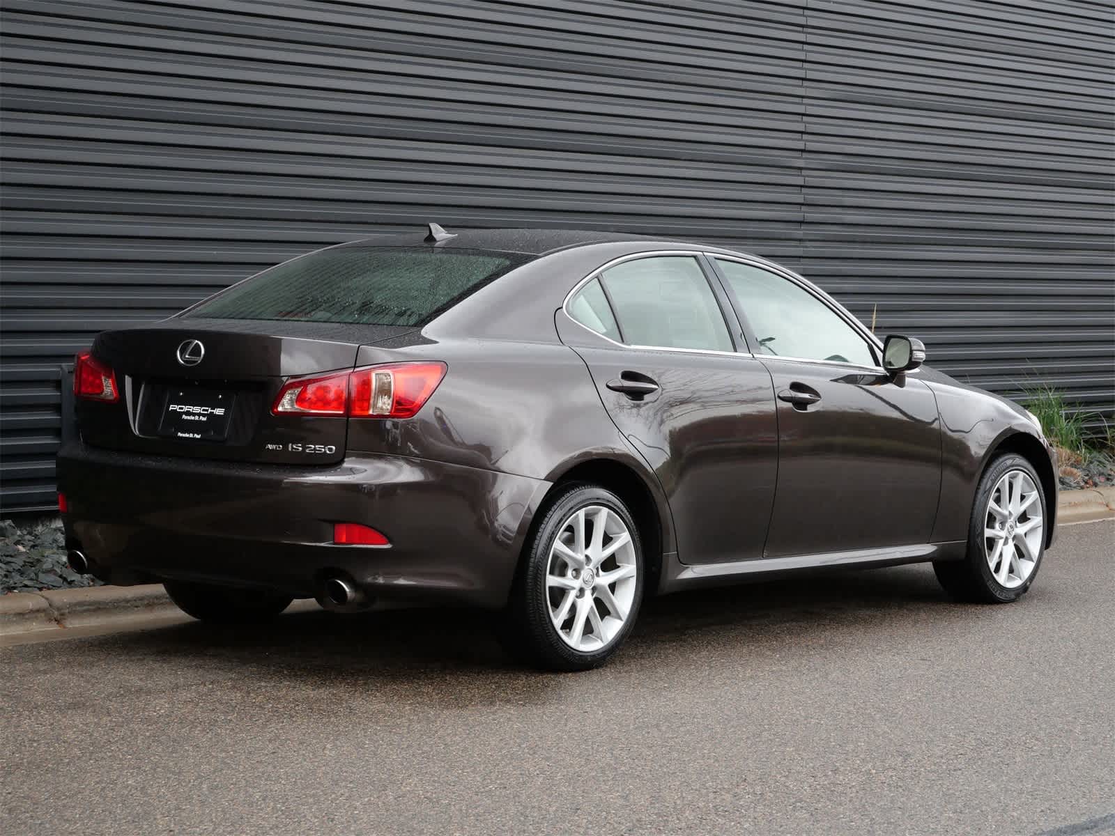 Thumbnail: 2012 Lexus IS - 24