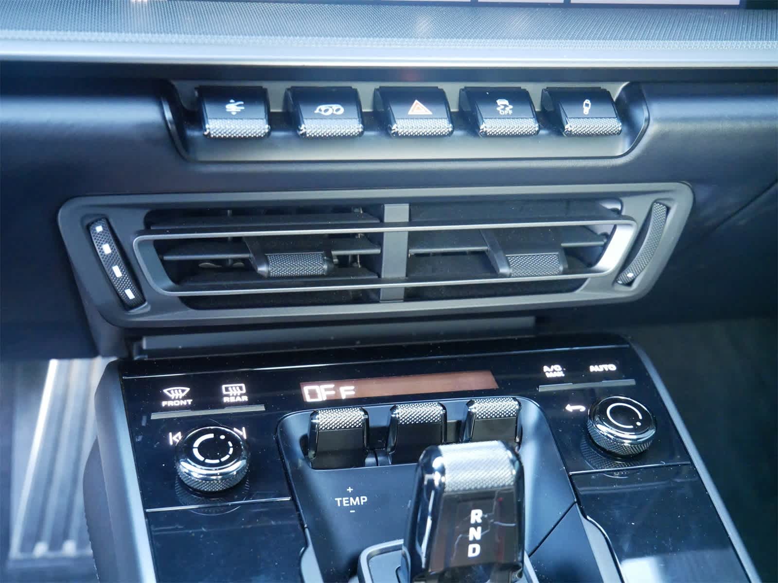 Thumbnail: 2020 Porsche 911 - 13