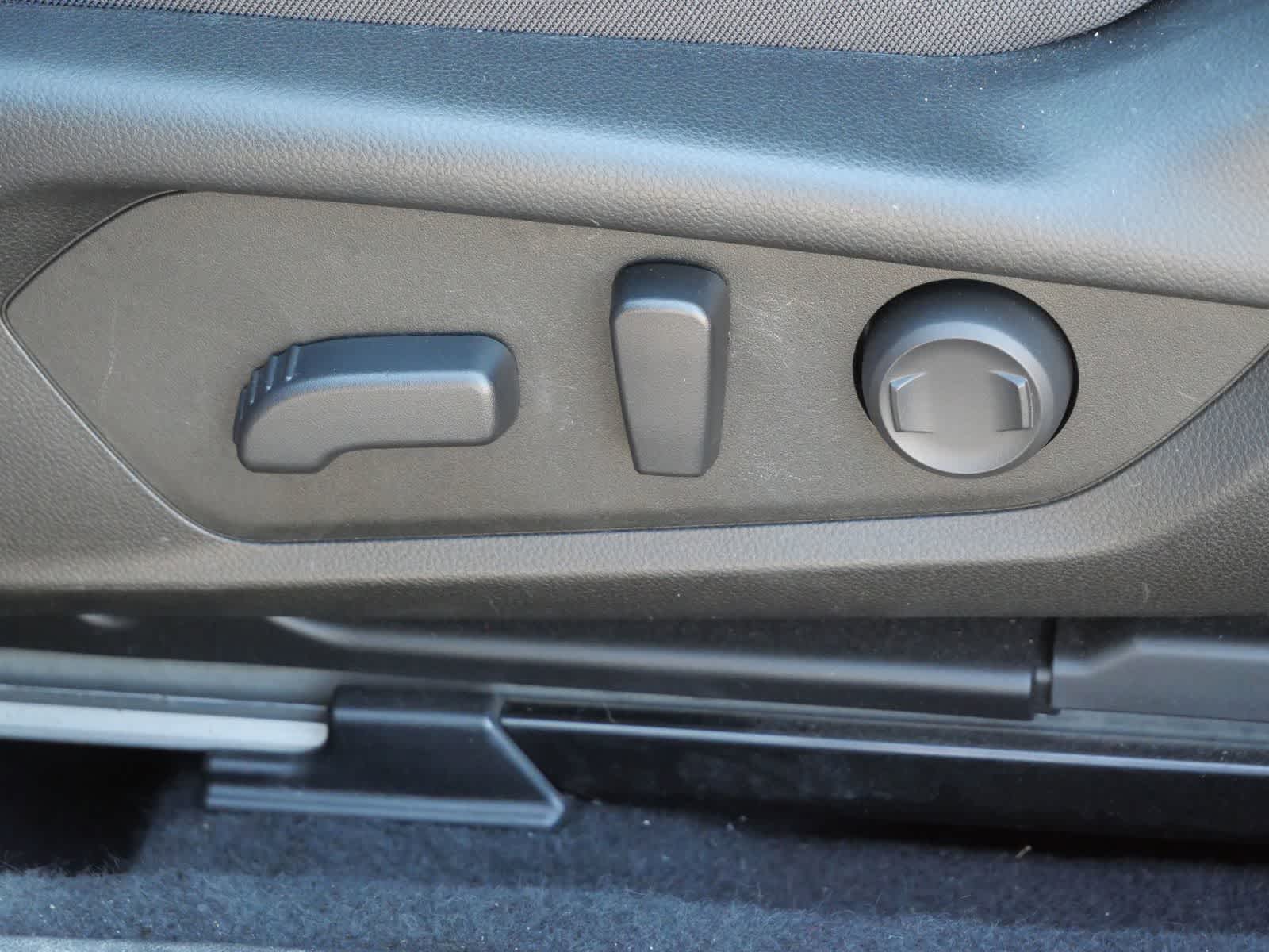 Thumbnail: 2024 Subaru Crosstrek - 10