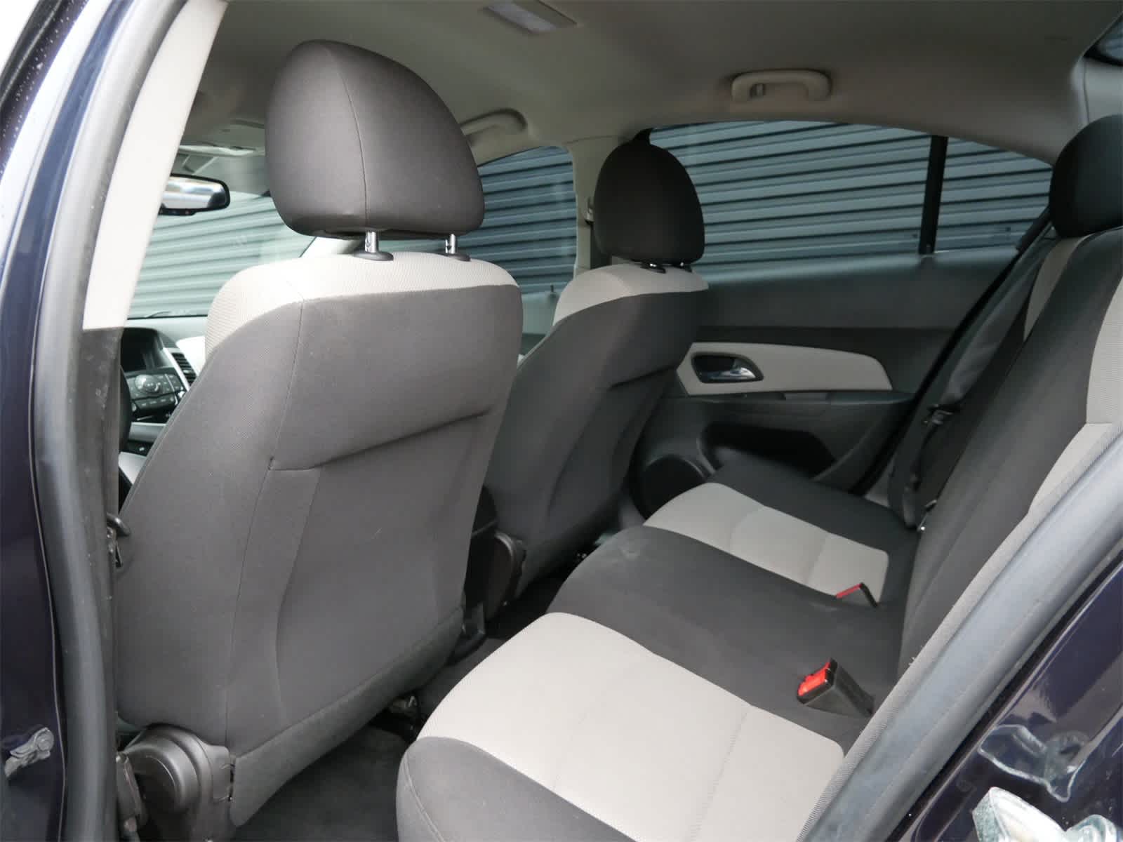 Thumbnail: 2015 Chevrolet Cruze - 11