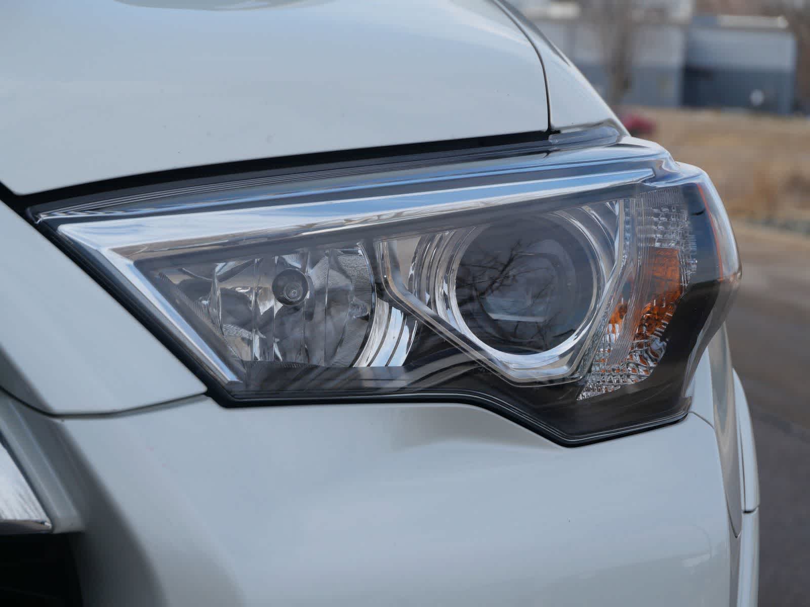 Thumbnail: 2022 Toyota 4Runner - 6