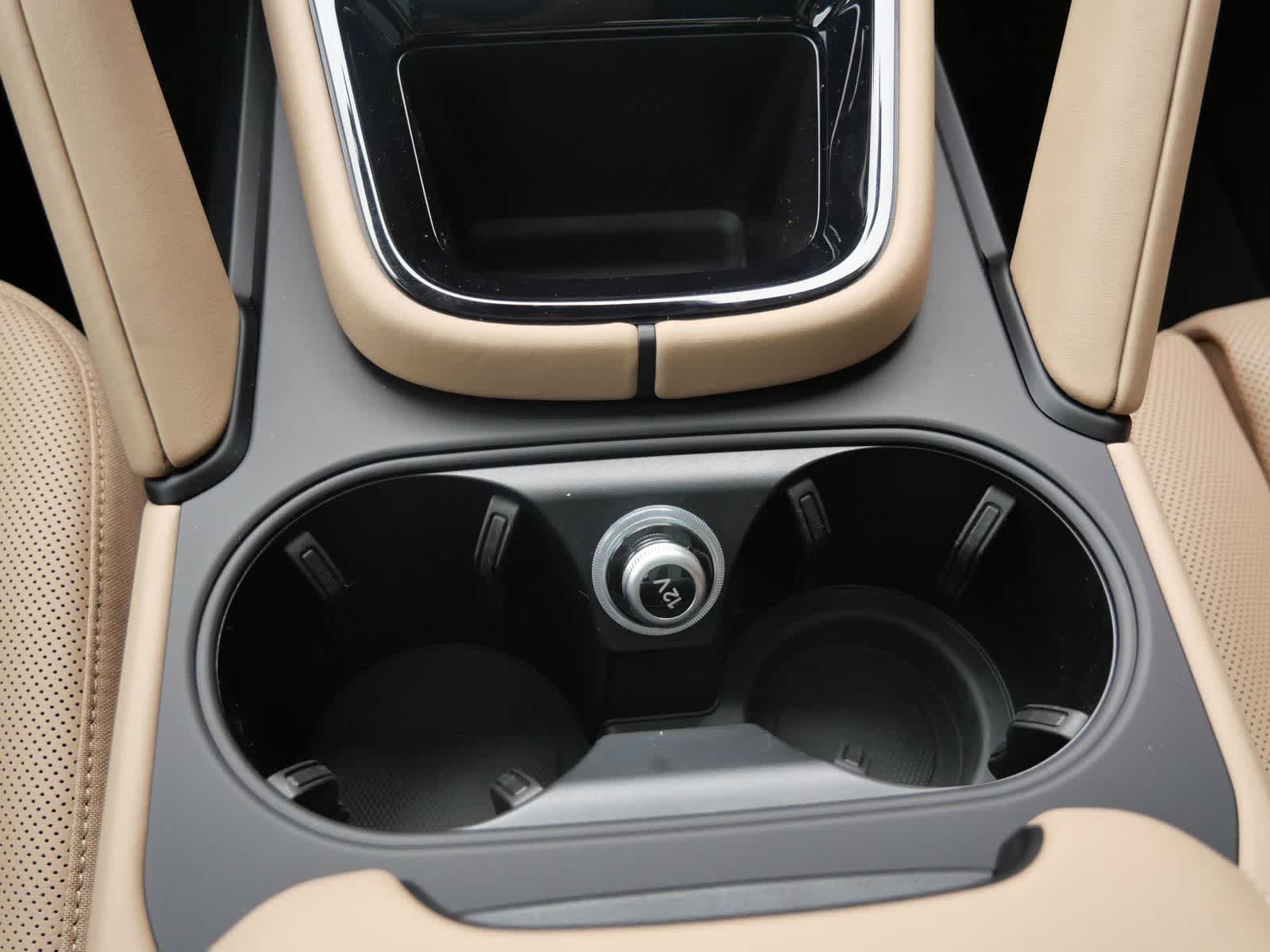 Thumbnail: 2026 Porsche Cayenne - 15