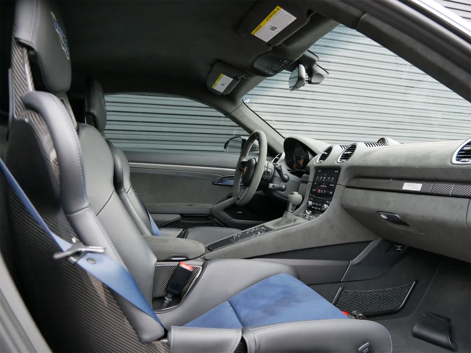 Thumbnail: 2023 Porsche 718 Cayman - 15