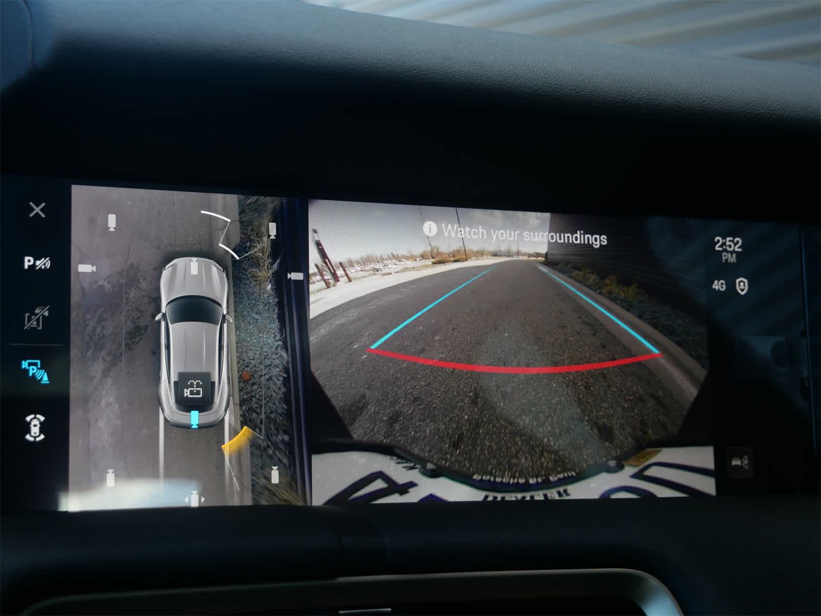 Thumbnail: 2025 Porsche Taycan - 29