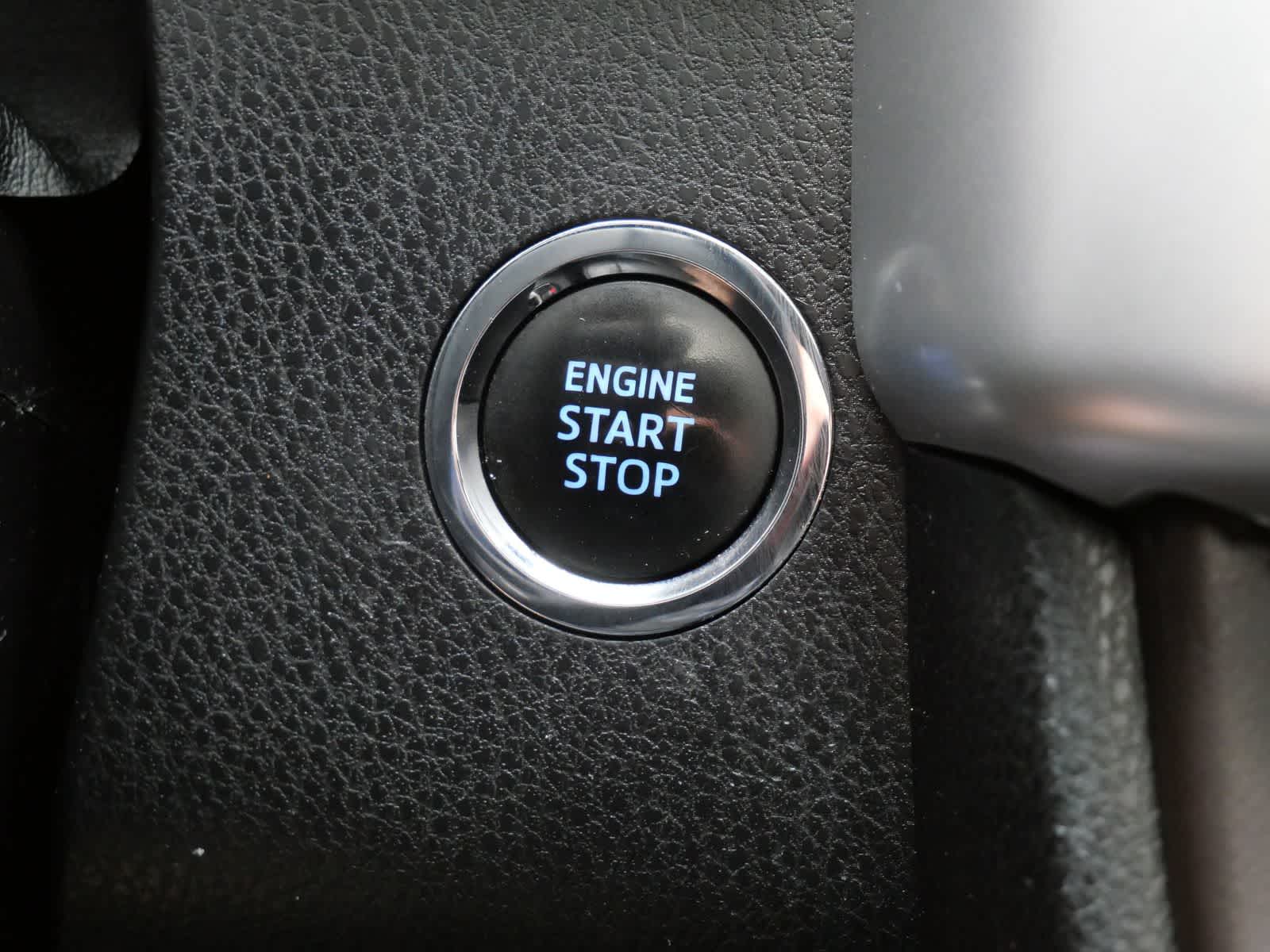 Thumbnail: 2018 Toyota Highlander - 24