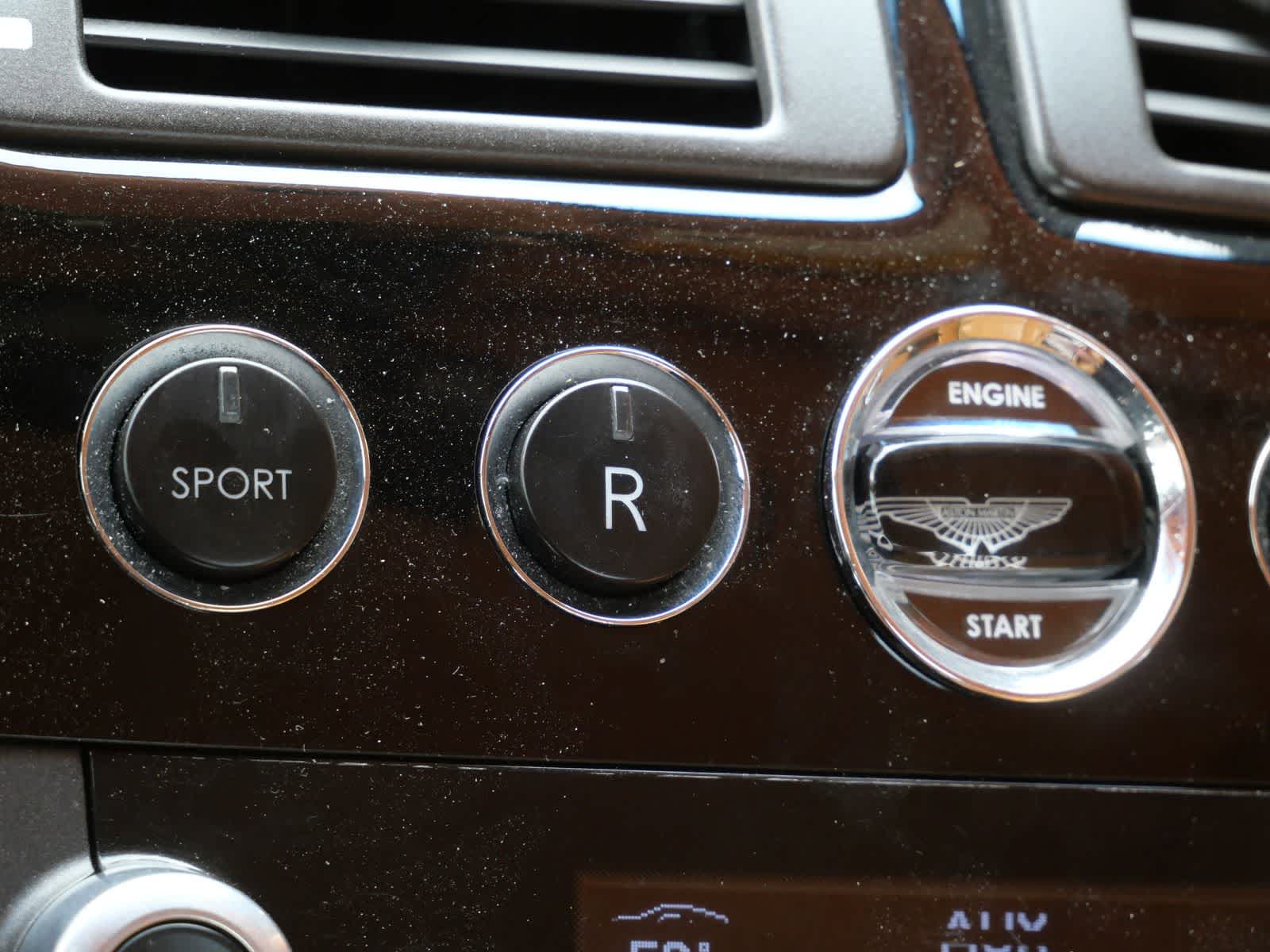 Thumbnail: 2012 Aston Martin Vantage - 22