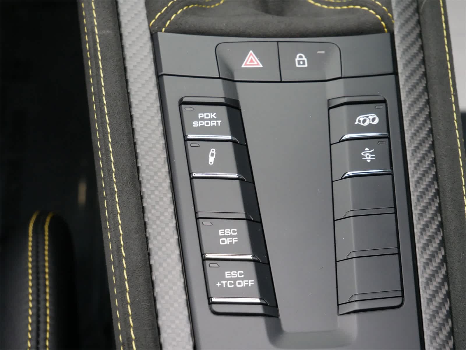 Thumbnail: 2025 Porsche  - 16