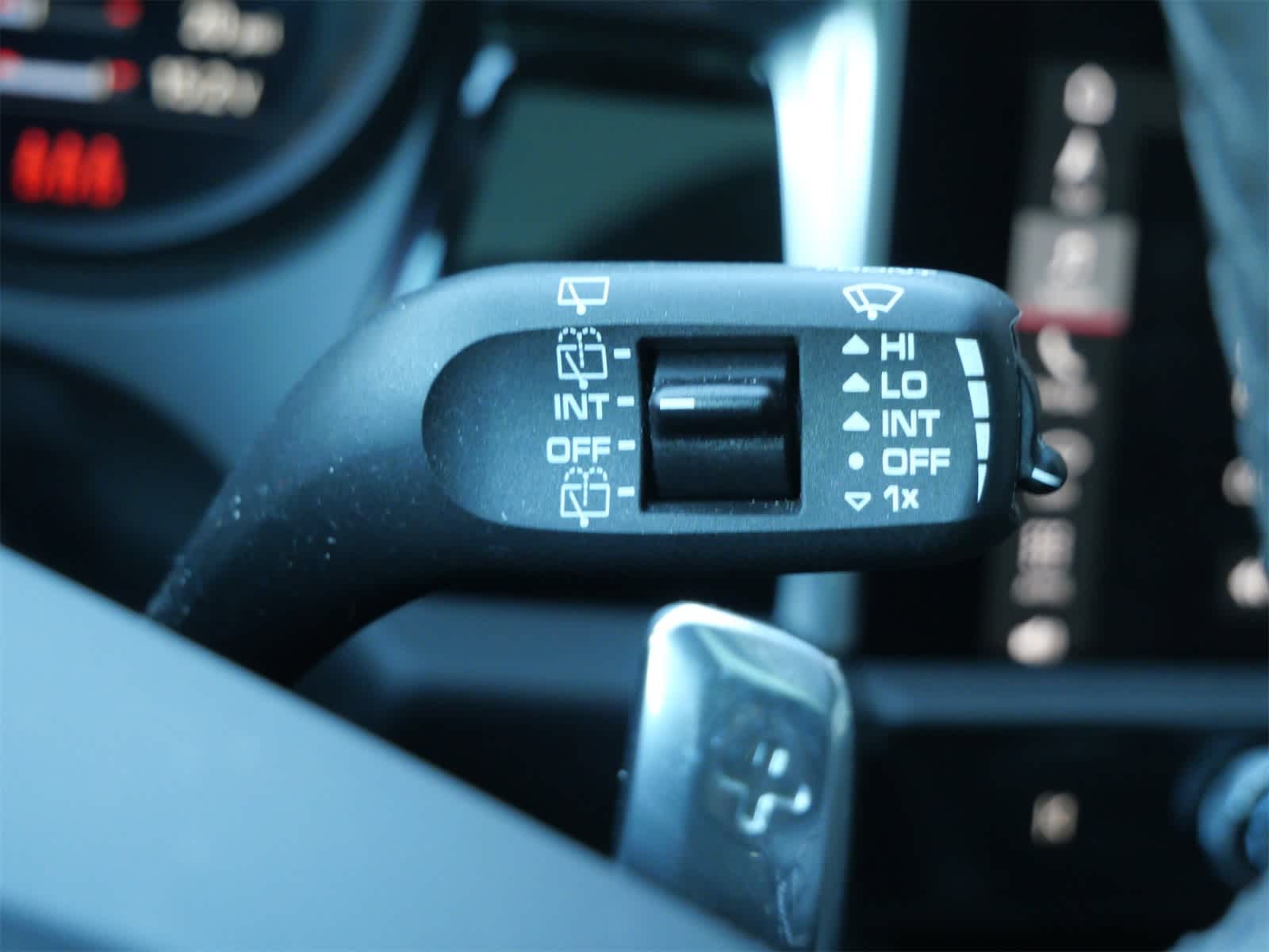 Thumbnail: 2024 Porsche Macan - 22