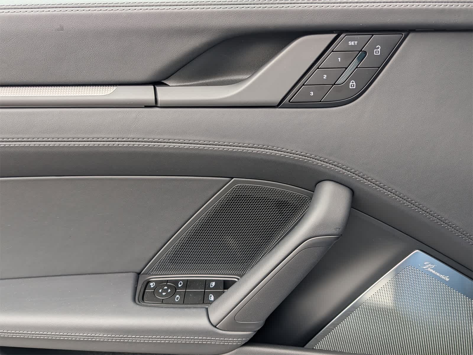 Thumbnail: 2026 Porsche 911 - 10