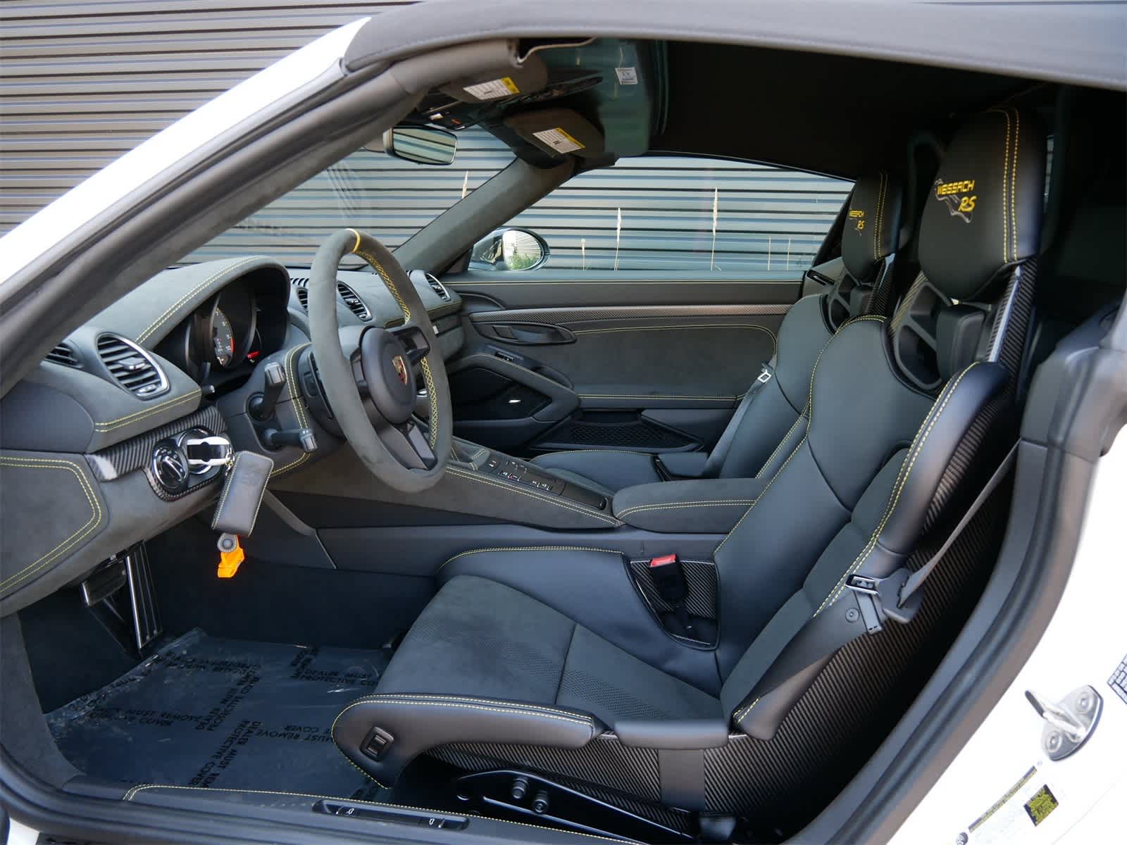 Thumbnail: 2025 Porsche  - 5