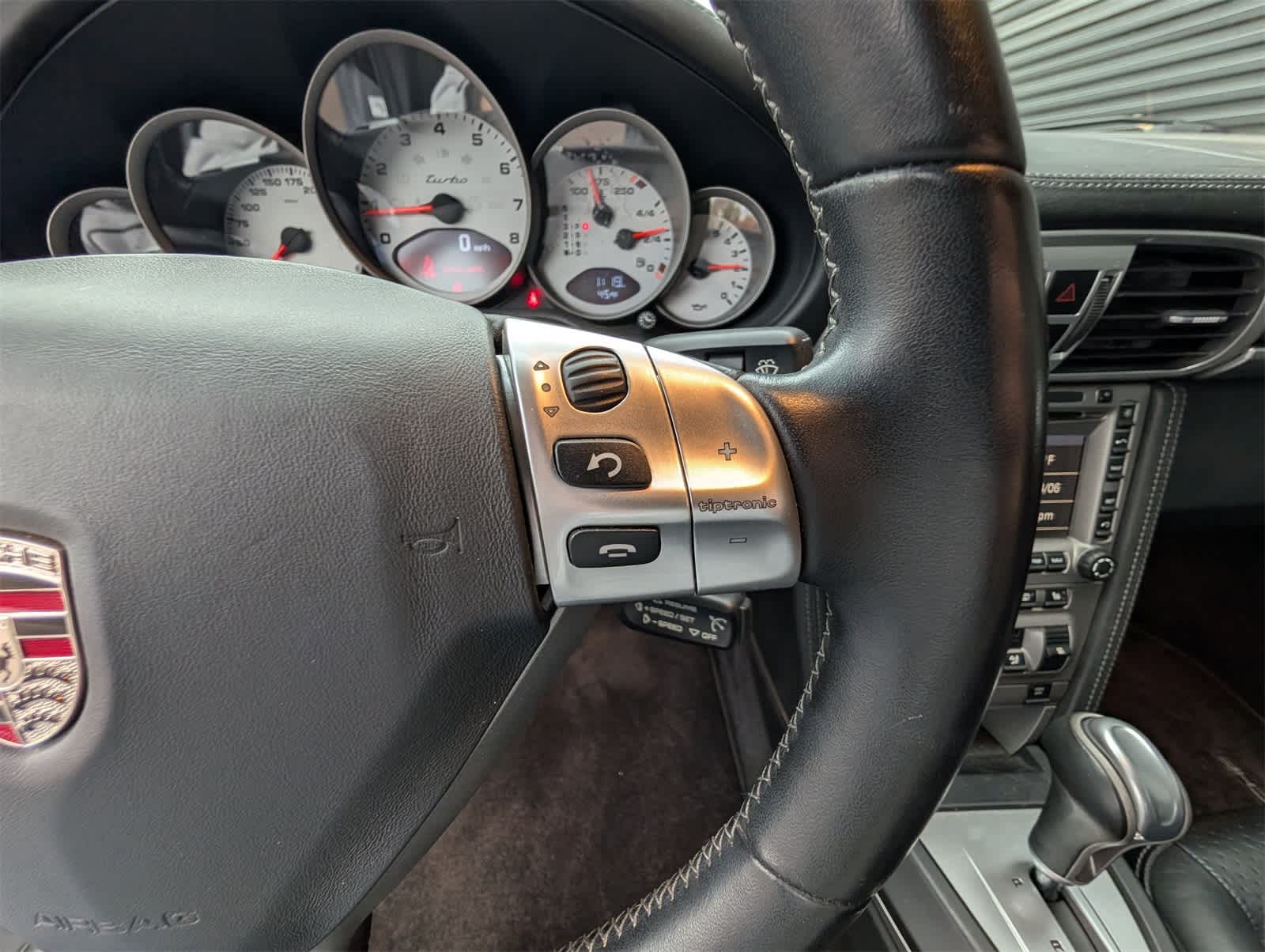 Thumbnail: 2008 Porsche 911 - 10