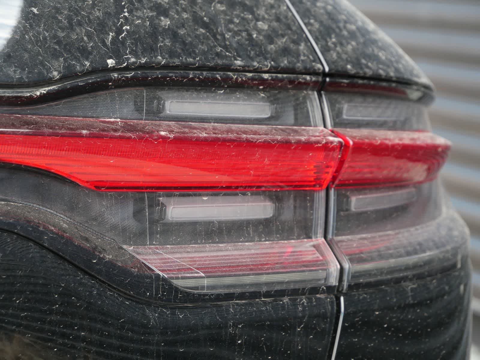 Thumbnail: 2025 Porsche Macan - 8
