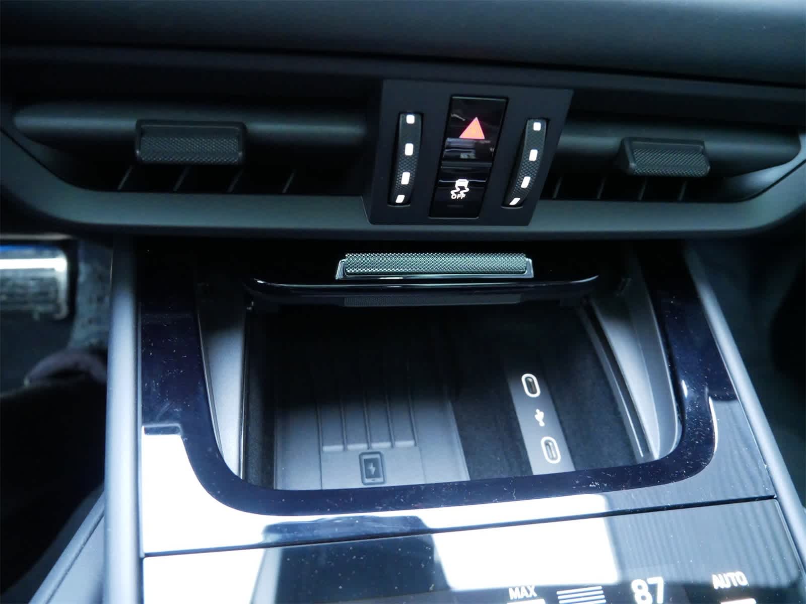 Thumbnail: 2026 Porsche Cayenne - 24