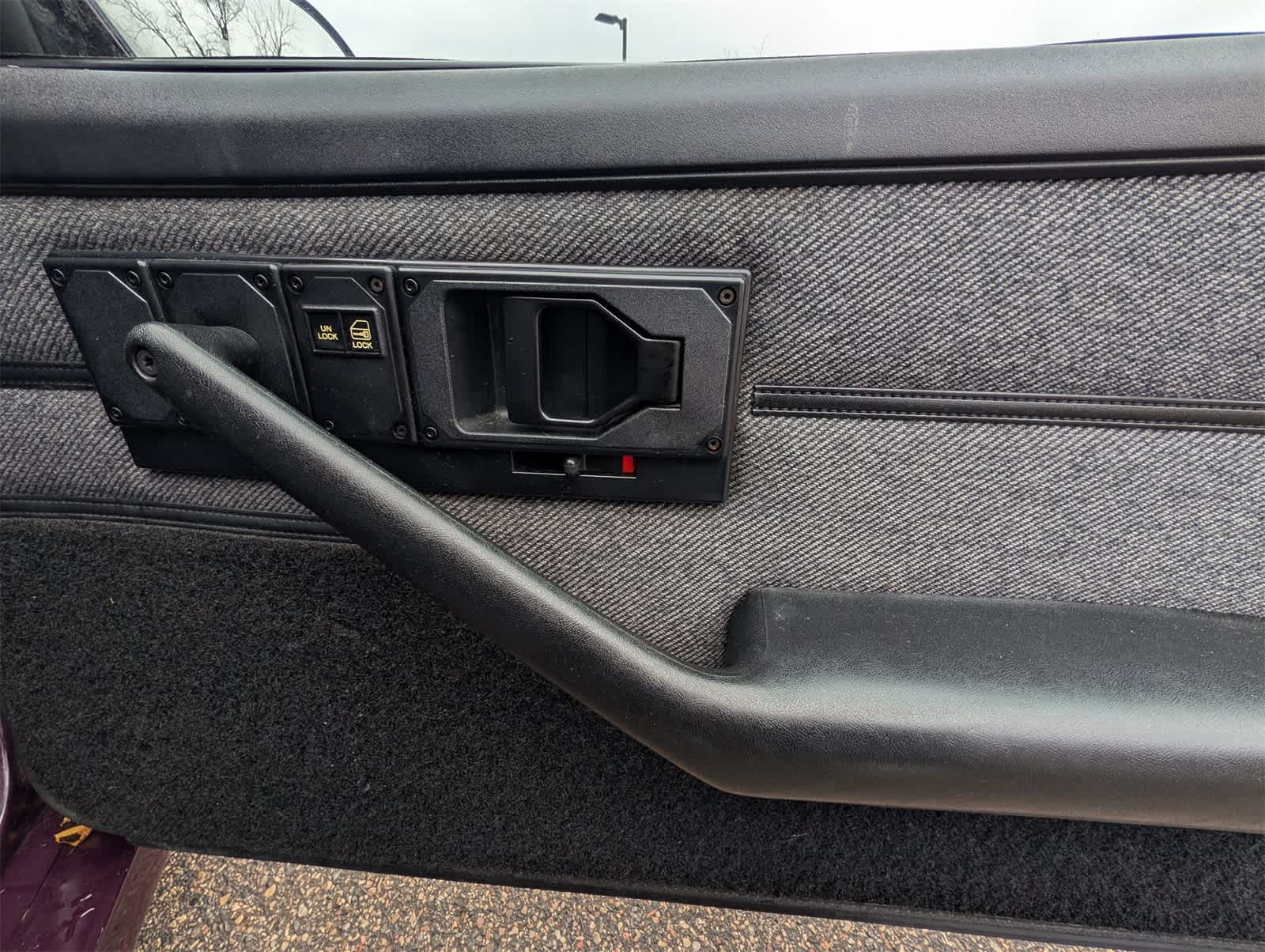 Thumbnail: 1992 Chevrolet Camaro - 22