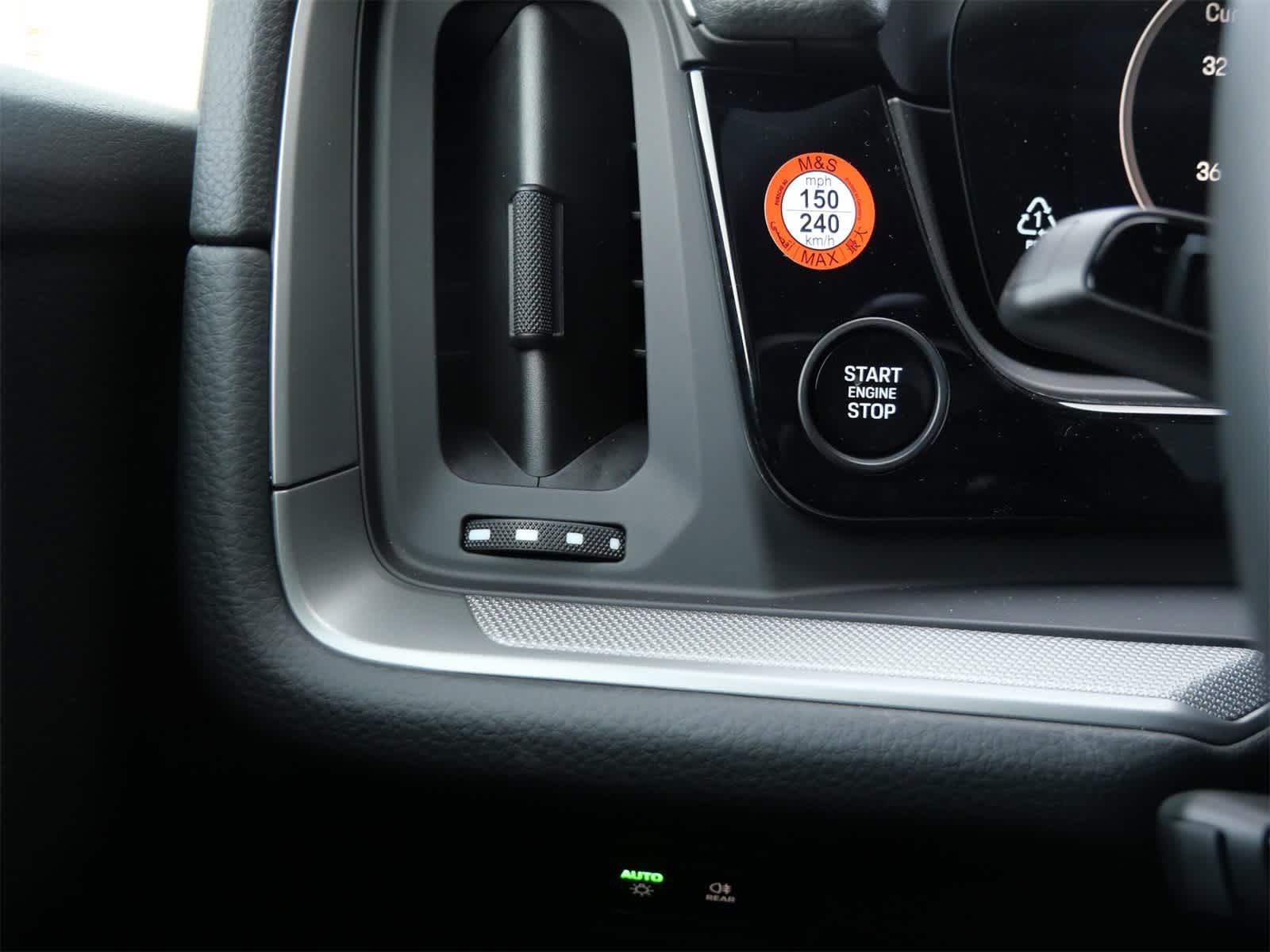 Thumbnail: 2026 Porsche Cayenne - 15